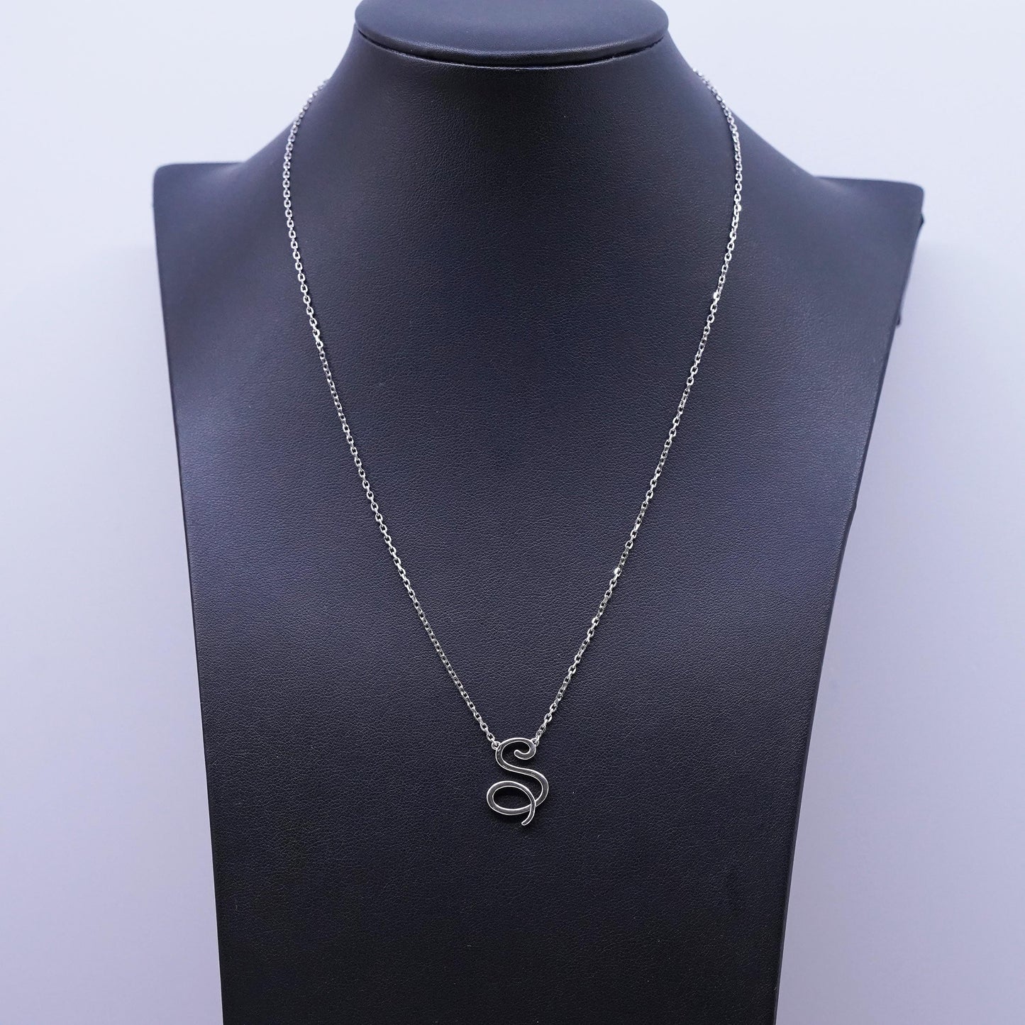 18", vintage Sterling silver necklace, 925 circle chain with letter S pendant