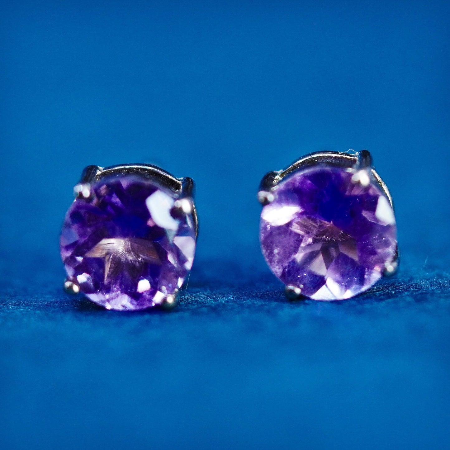 Vintage vermeil gold over Sterling silver handmade earrings, 925 studs amethyst