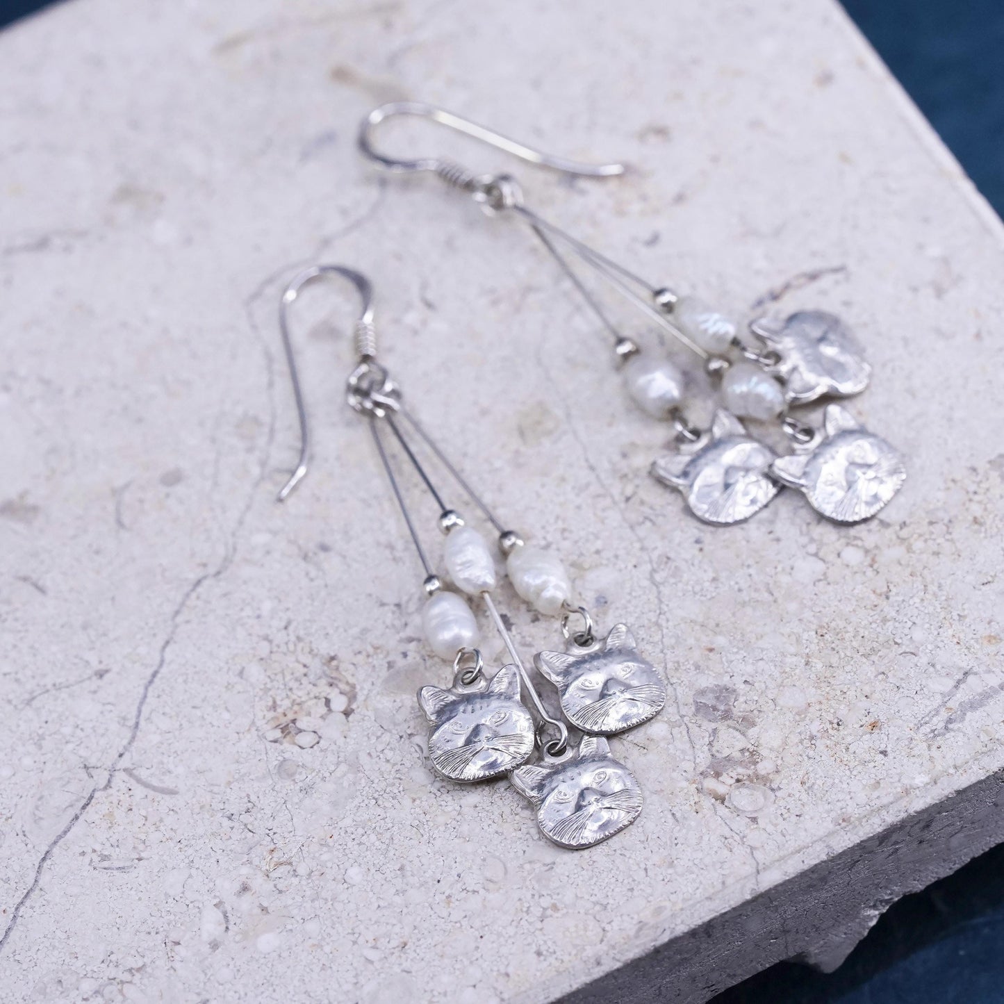 Vintage Meow sterling silver handmade earrings, 925 cat dangles and pearls