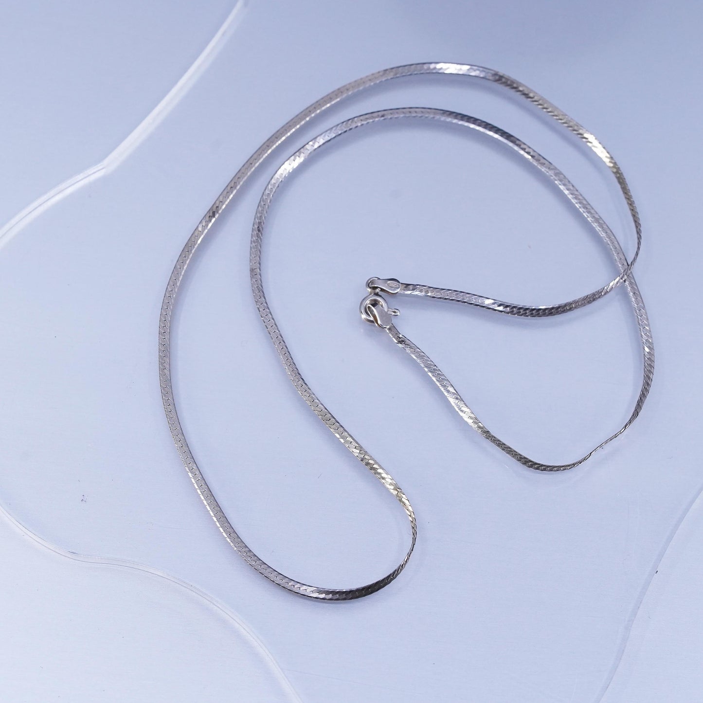 20” 2mm, vintage Italy Sterling 925 silver flatten herringbone chain necklace