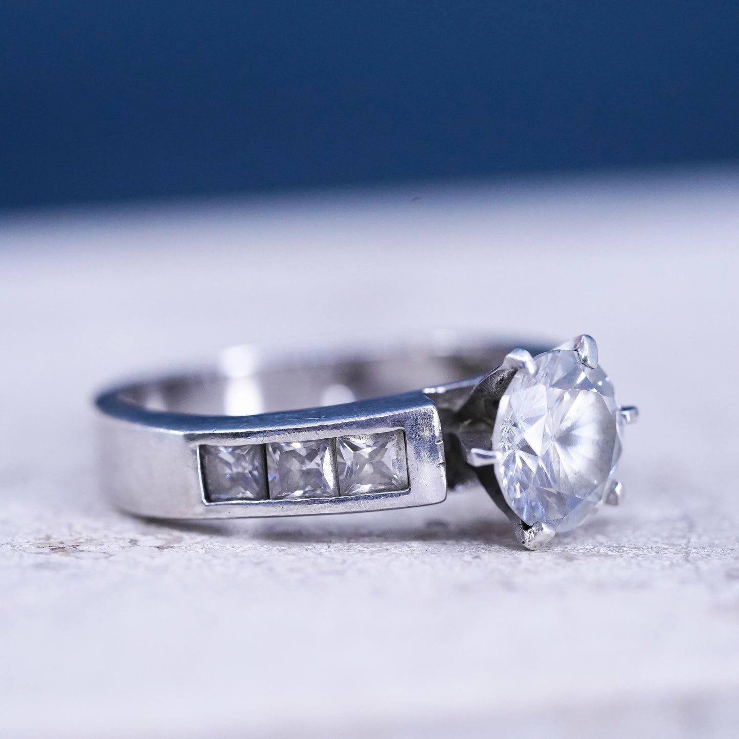 Size 8.25, vintage Sterling 925 silver engagement anniversary ring cluster Cz