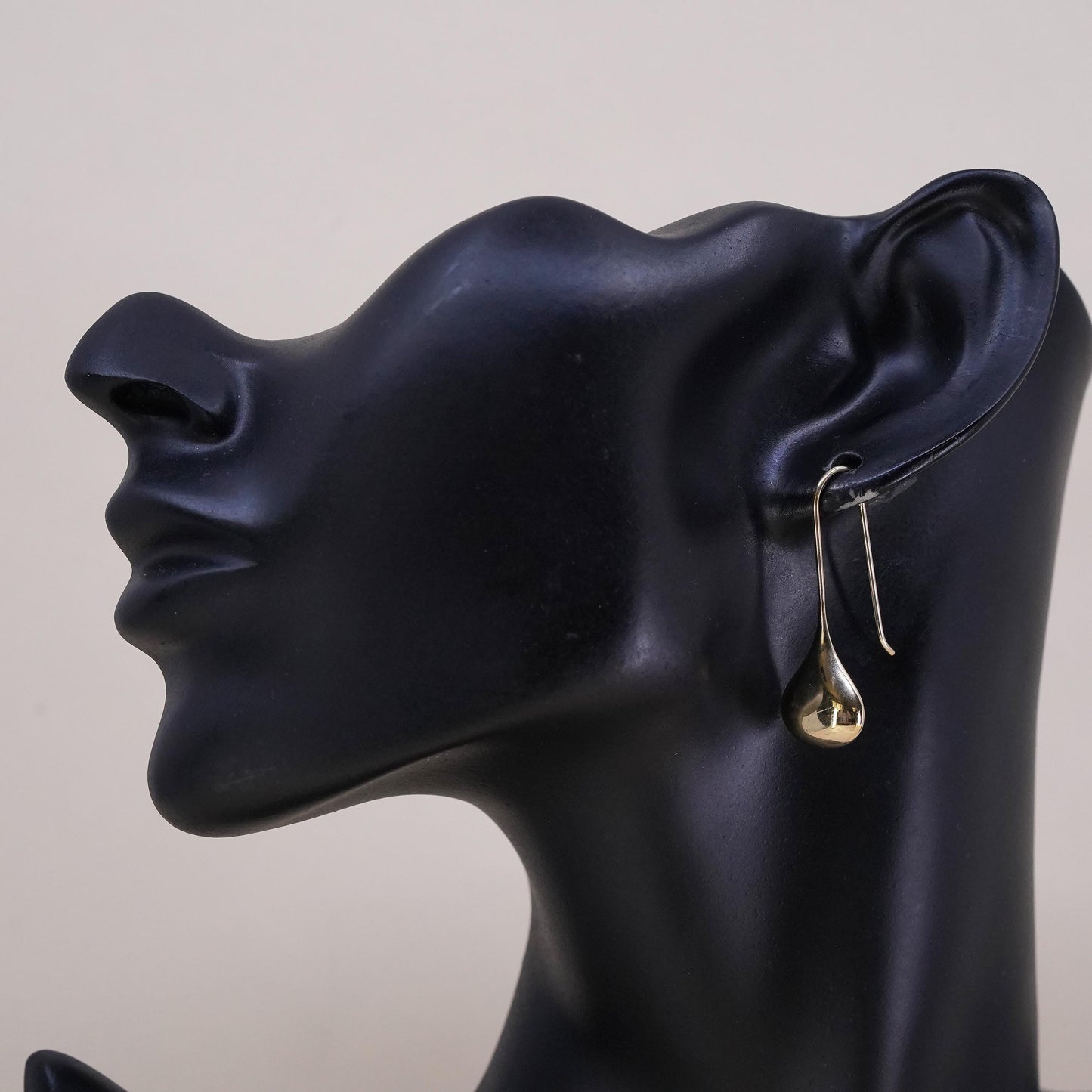 vintage modernist vermeil gold over sterling silver 925 single teardrop earring