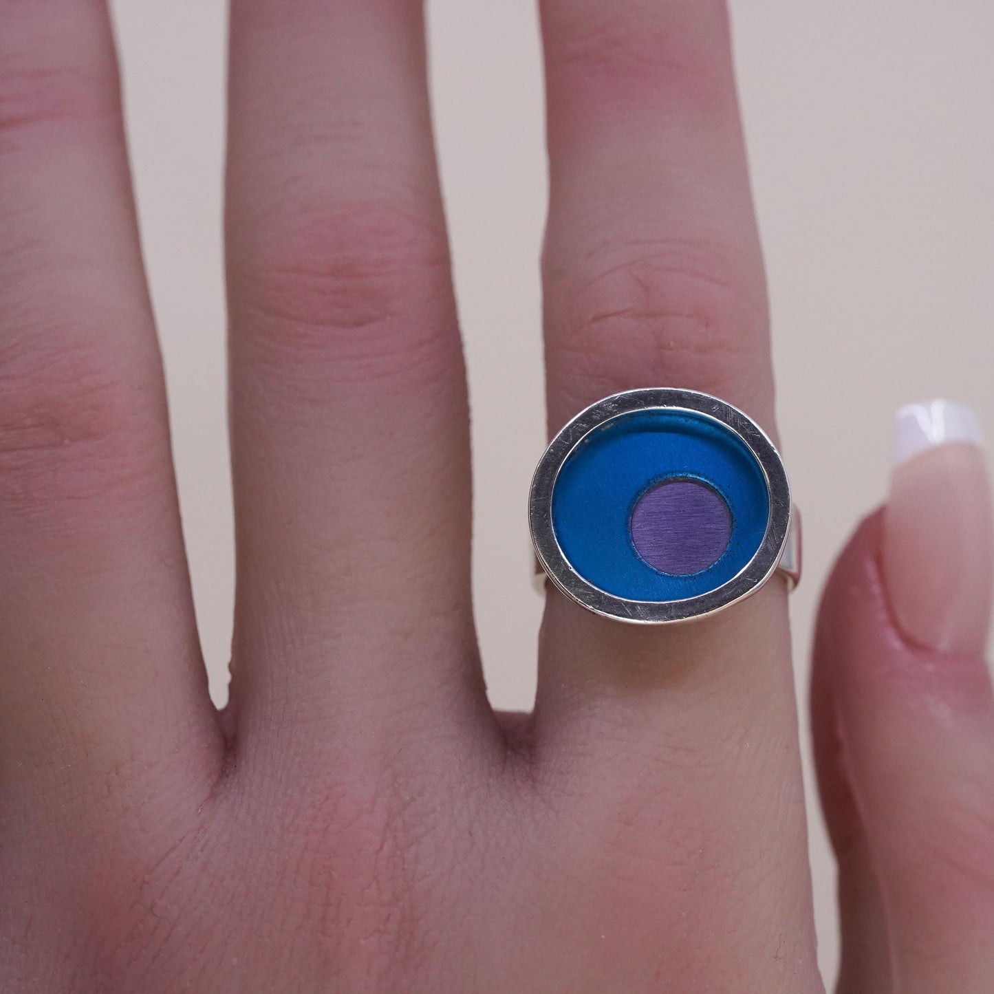 Size 6.5, VTG modern sterling silver handmade ring, 925 statement circle band
