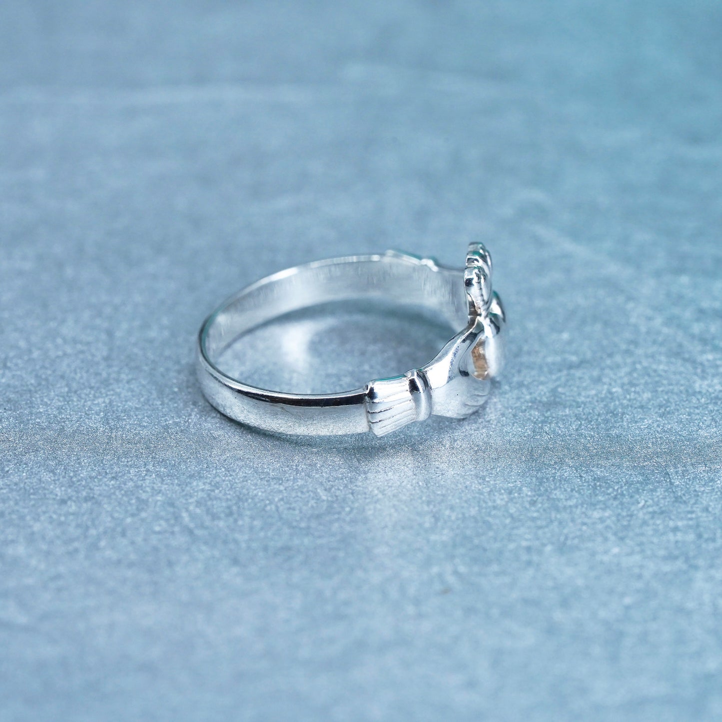 Size 5.5, Irish Solvar Claddagh friendship Sterling 925 silver ring, heart band