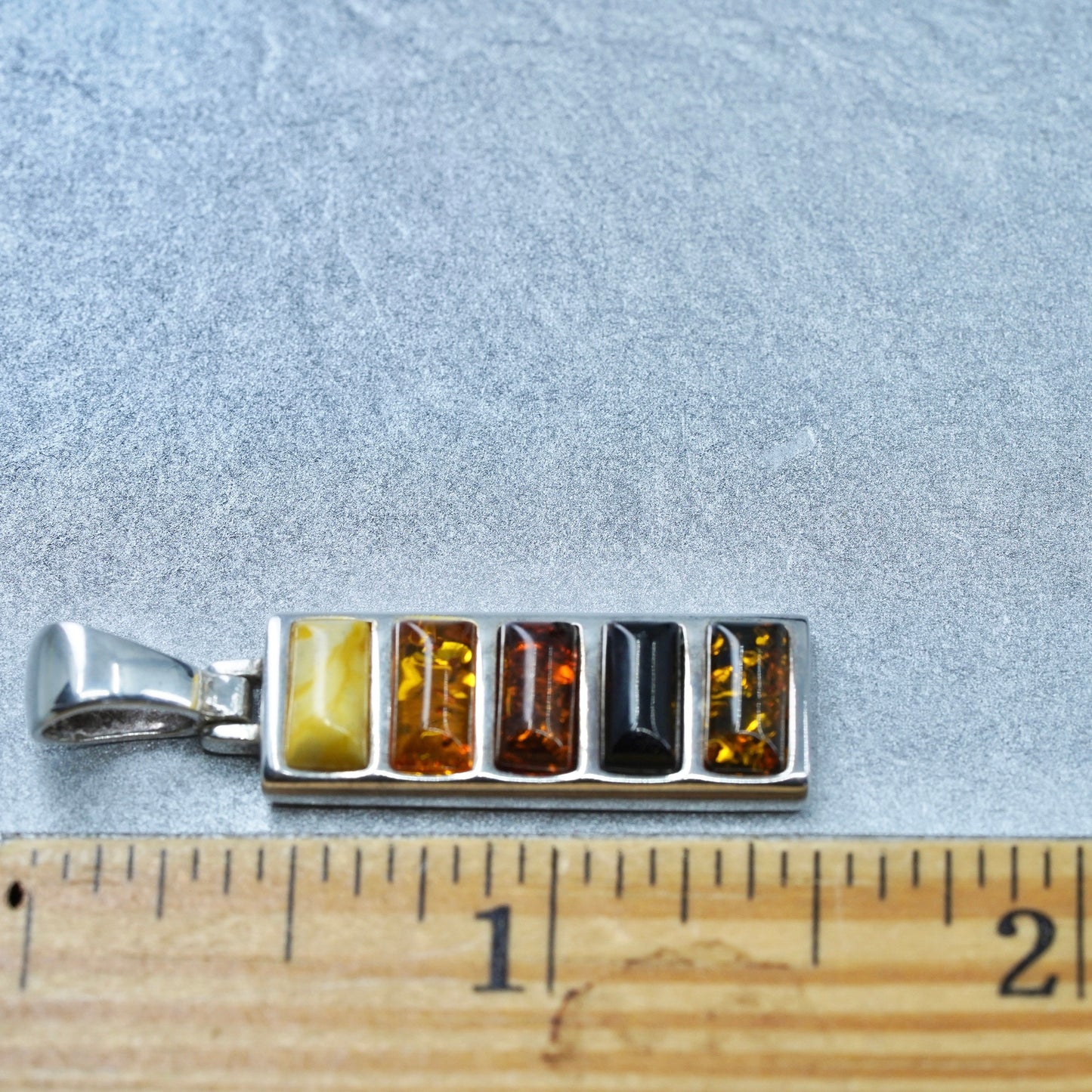 antique Mexico sterling 925 silver handmade pendant with oval amber