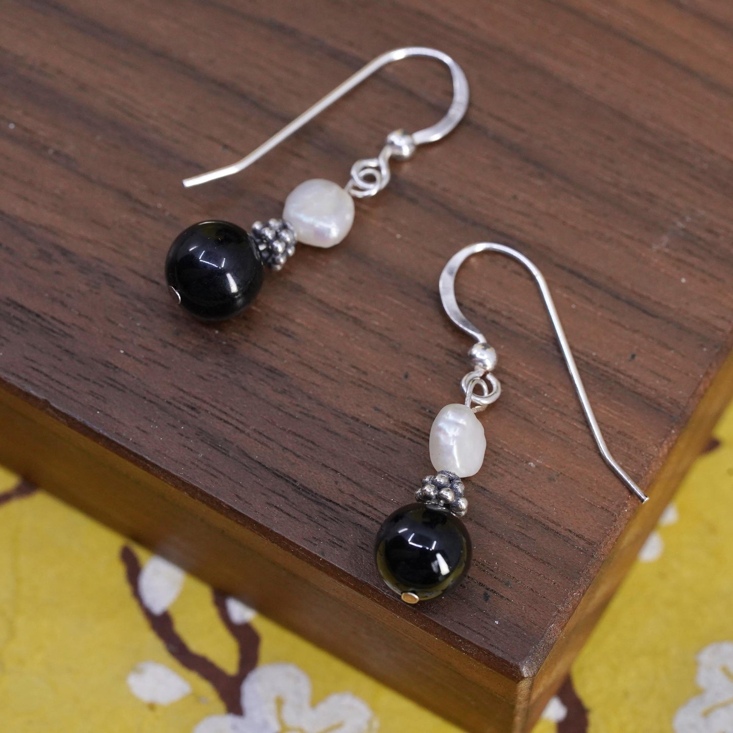 Vintage Sterling 925 silver handmade earrings with onyx pearl beads