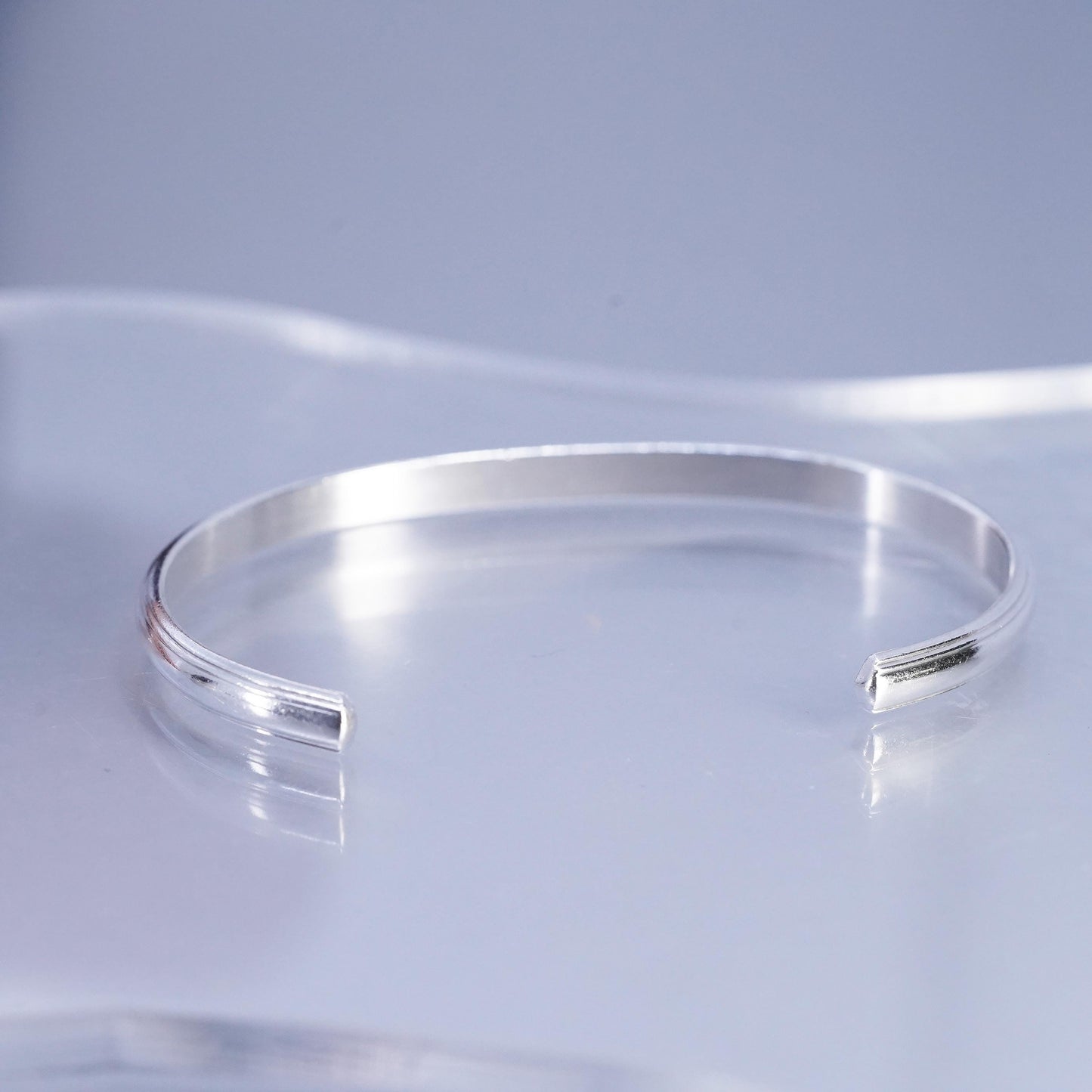 6.25”, Native American Sterling 925 silver handmade bracelet, ribbed cuff