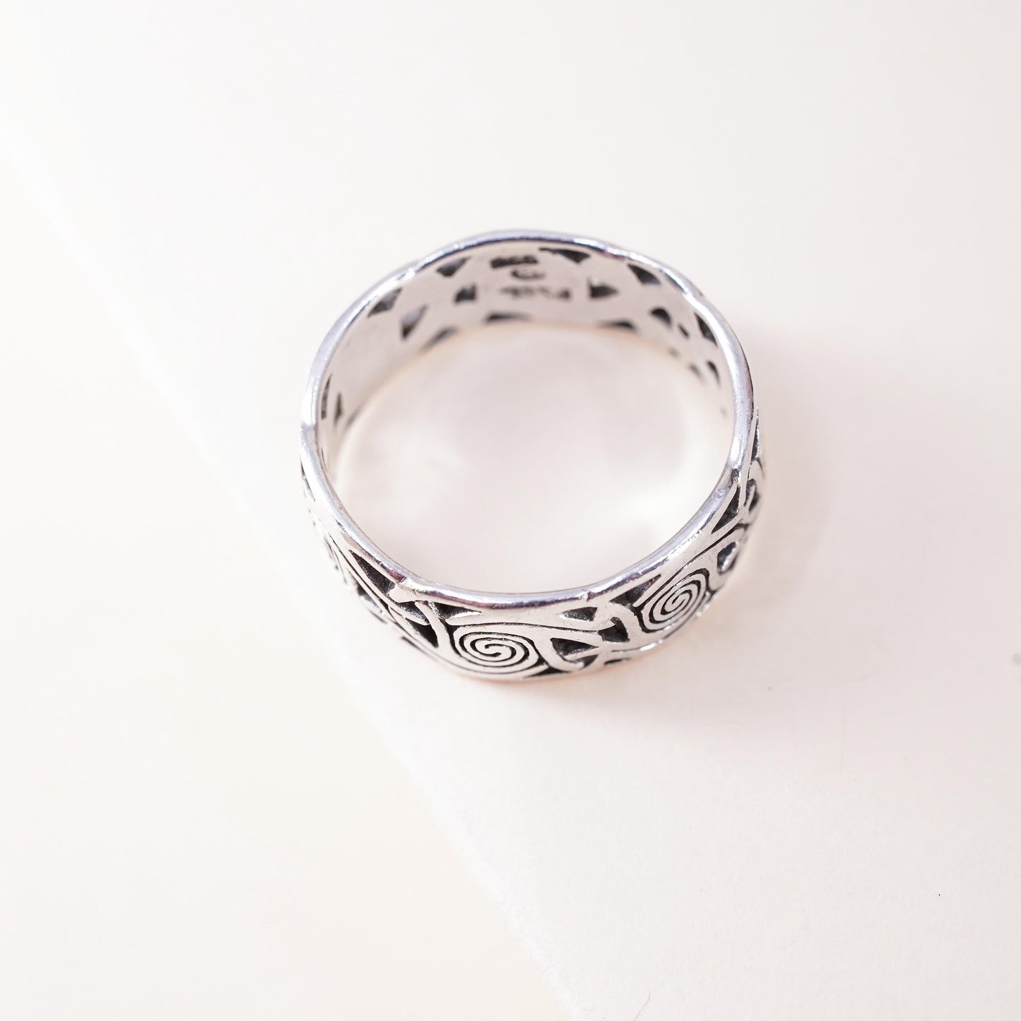 Size 7, Vintage sterling silver handmade knotted spiral ring, 925 wide band