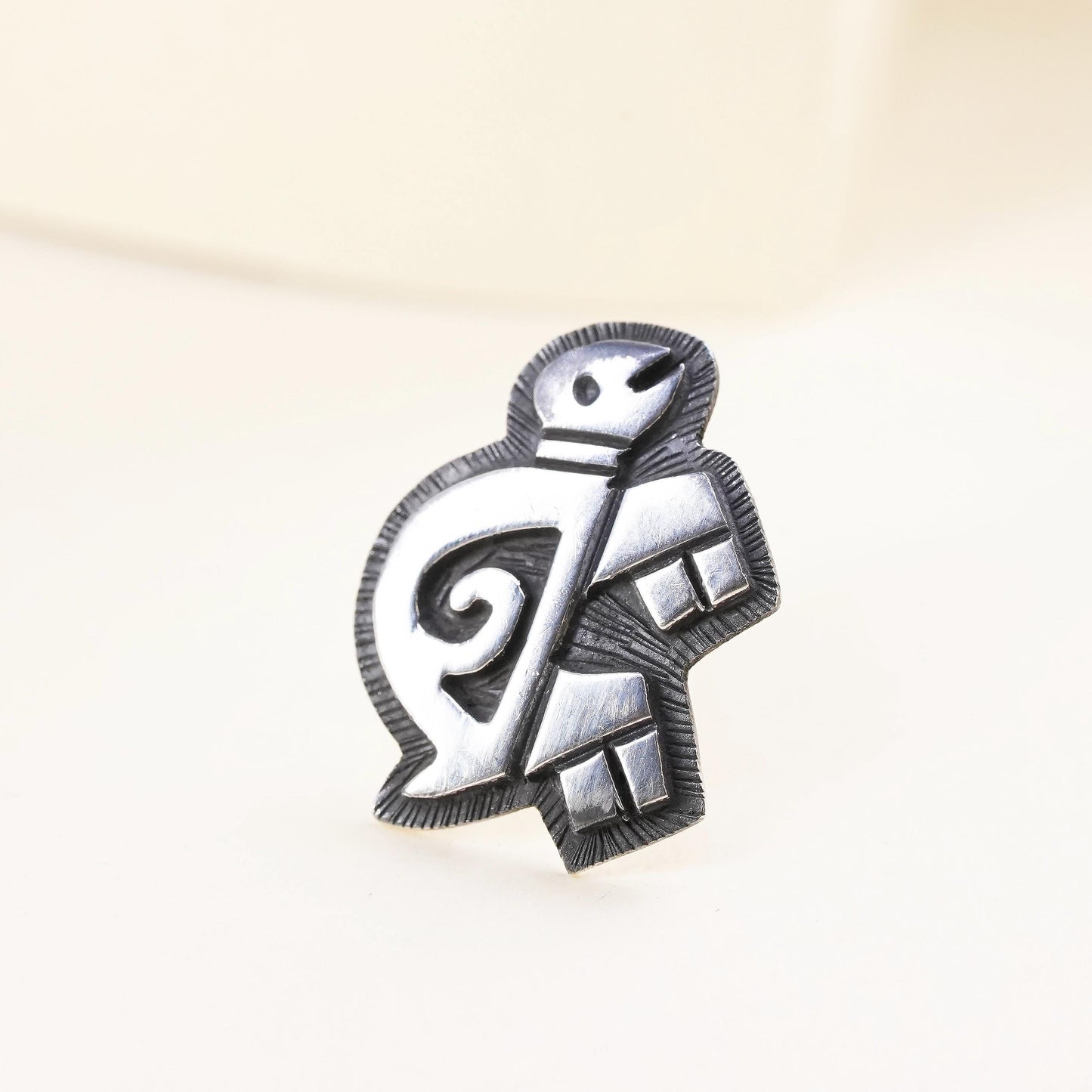 Vintage Native American Hopi single earring. Sterling 925 silver turtle stud