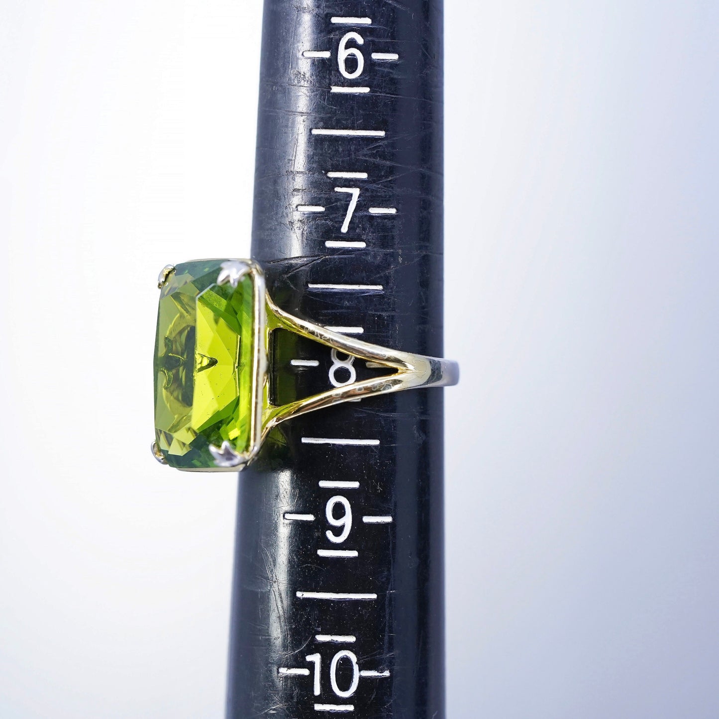 Size 8, vintage vermeil gold over Sterling 925 silver handmade ring w/ peridot