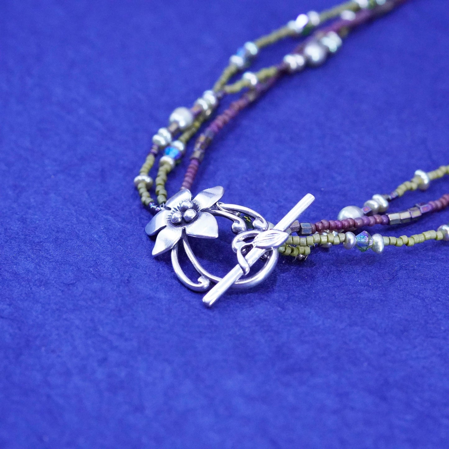 20”, Sterling silver handmade necklace with 925 flower toggle closure and beads