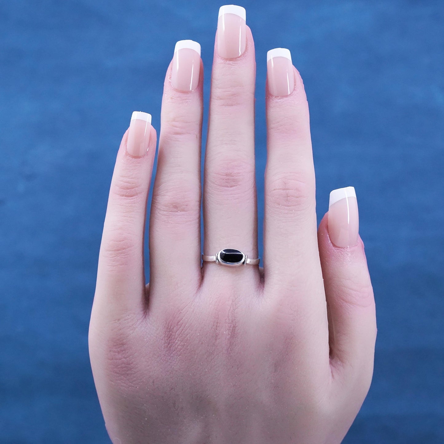 Size 5.5, vintage Sterling 925 silver handmade ring with black onyx