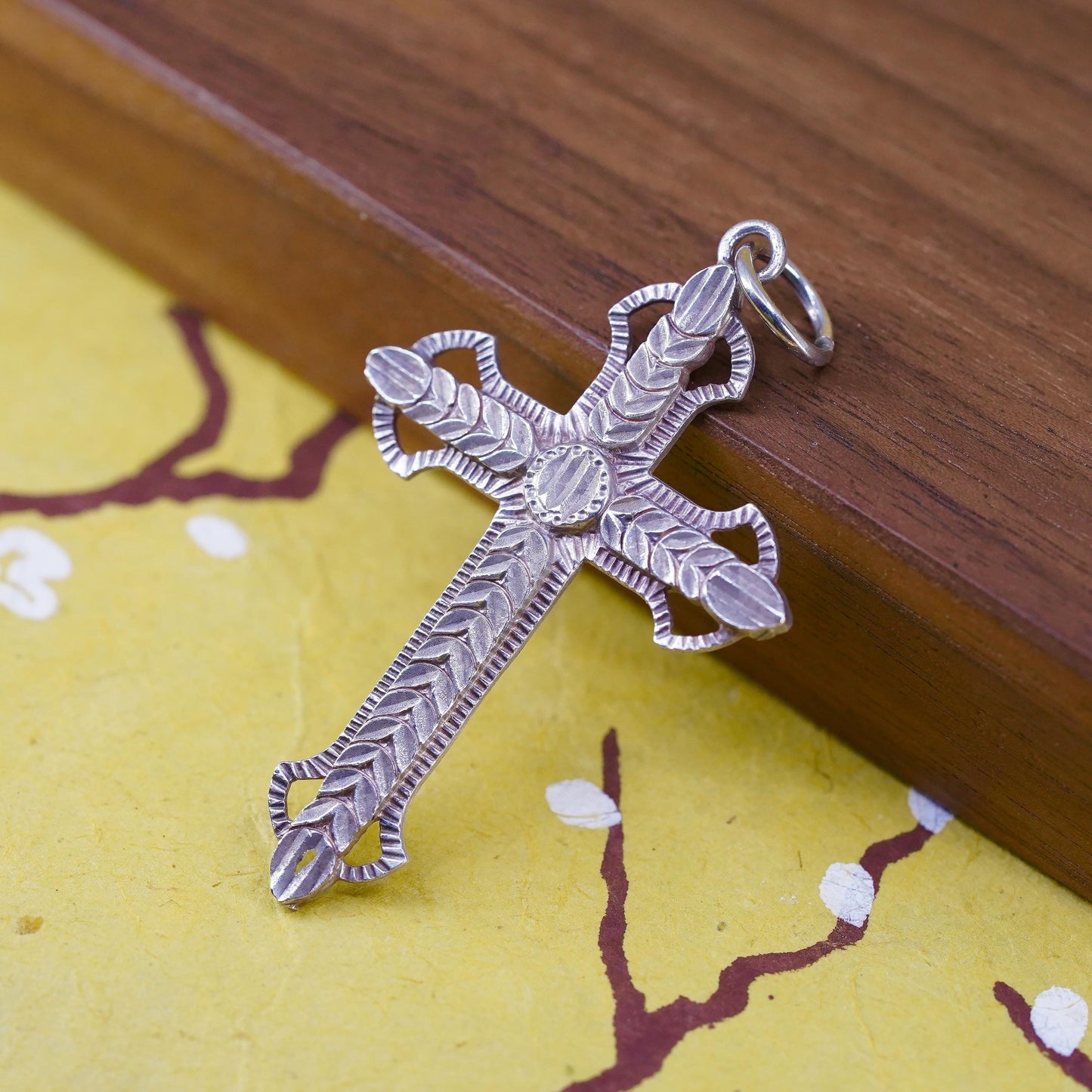 Vintage southwestern Sterling silver handmade pendant, 925 textured cross
