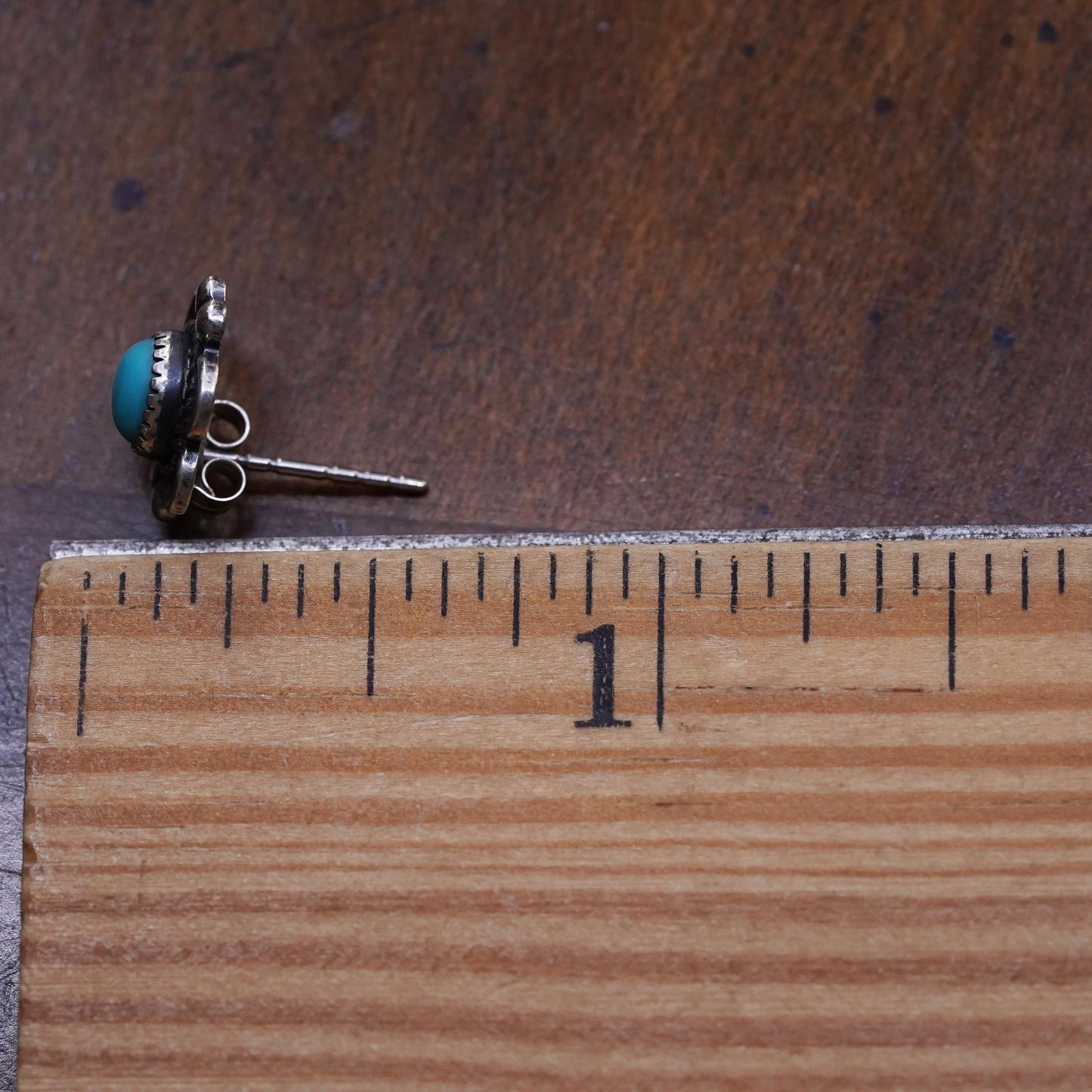 Vintage southwestern Sterling 925 silver stud with turquoise, single earring