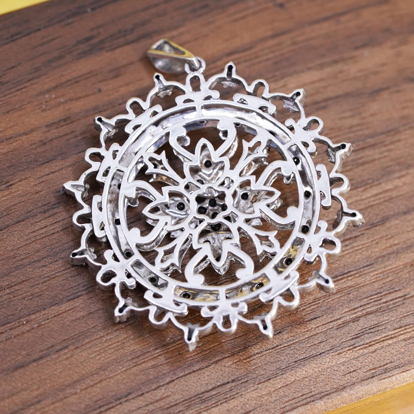 Vintage Sterling 925 silver pendant, filigree cluster black diamond pendant