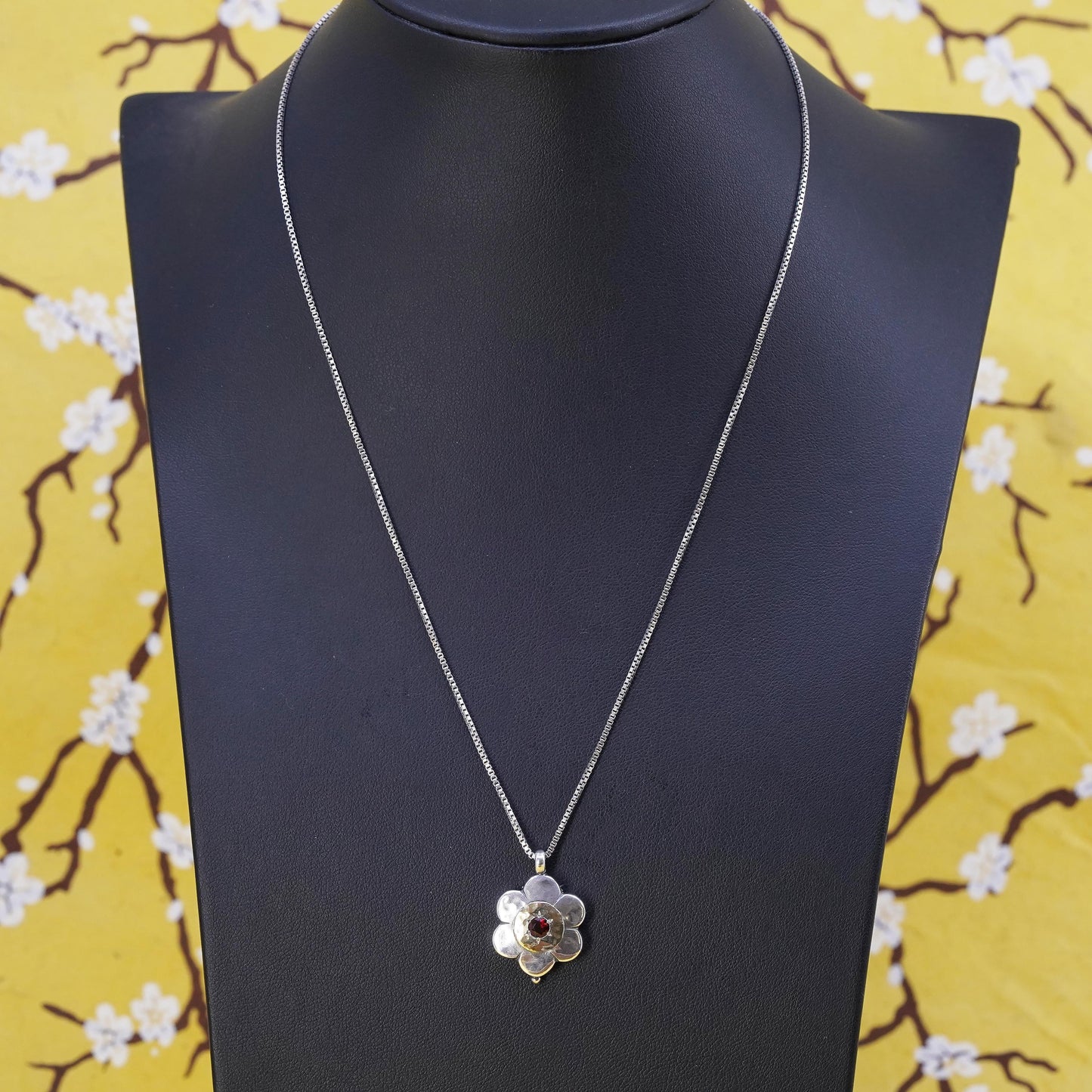 18” Vintage 14K flower Sterling silver handmade pendant, 925 box chain necklace