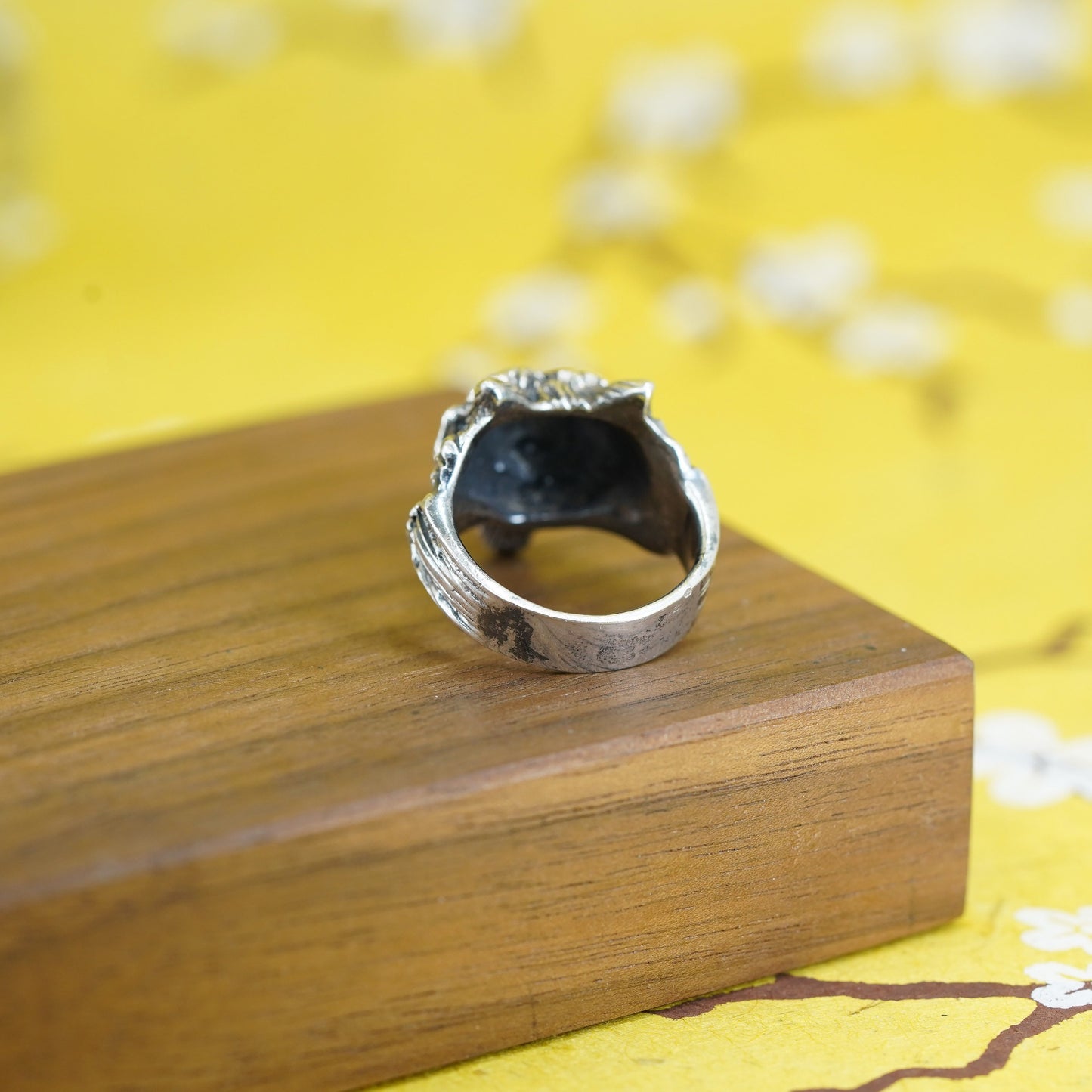 Size 7, Vintage Sterling Silver Handmade ring, Viking 925 wolf head band