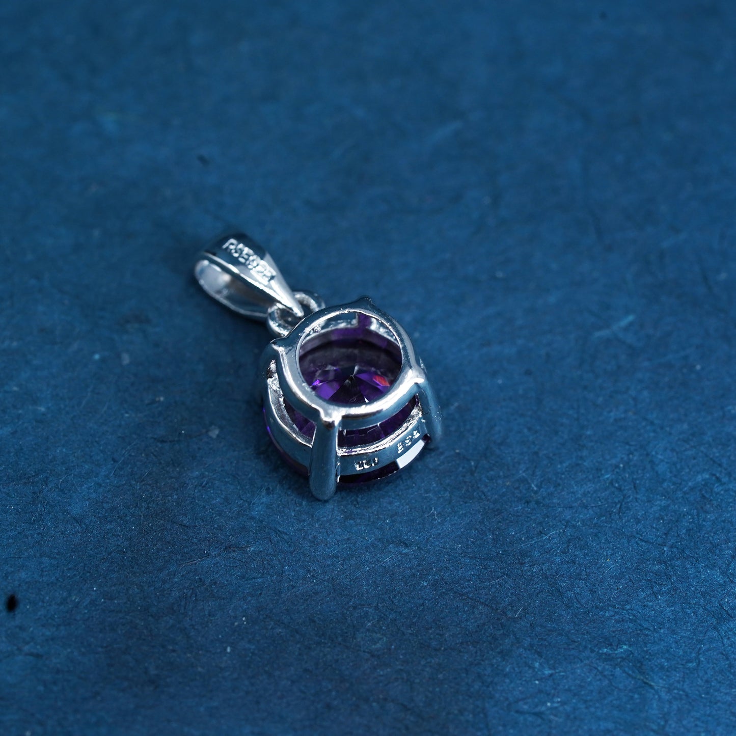 Vintage sterling 925 silver handmade pendant with amethyst
