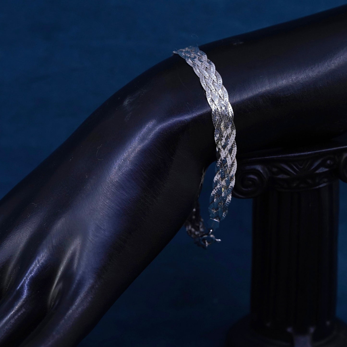 7", 8mm, vintage Sterling silver bracelet, textured 925 herringbone woven chain