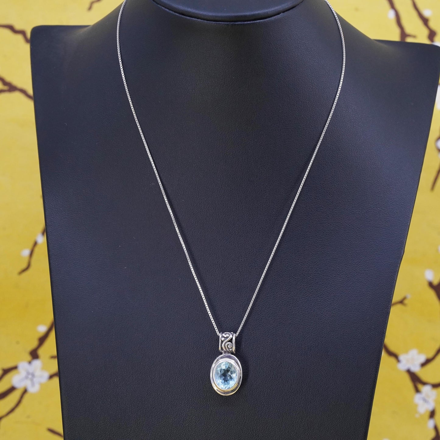 16”, Vintage Sterling silver necklace, 925 box chain oval blue topaz pendant
