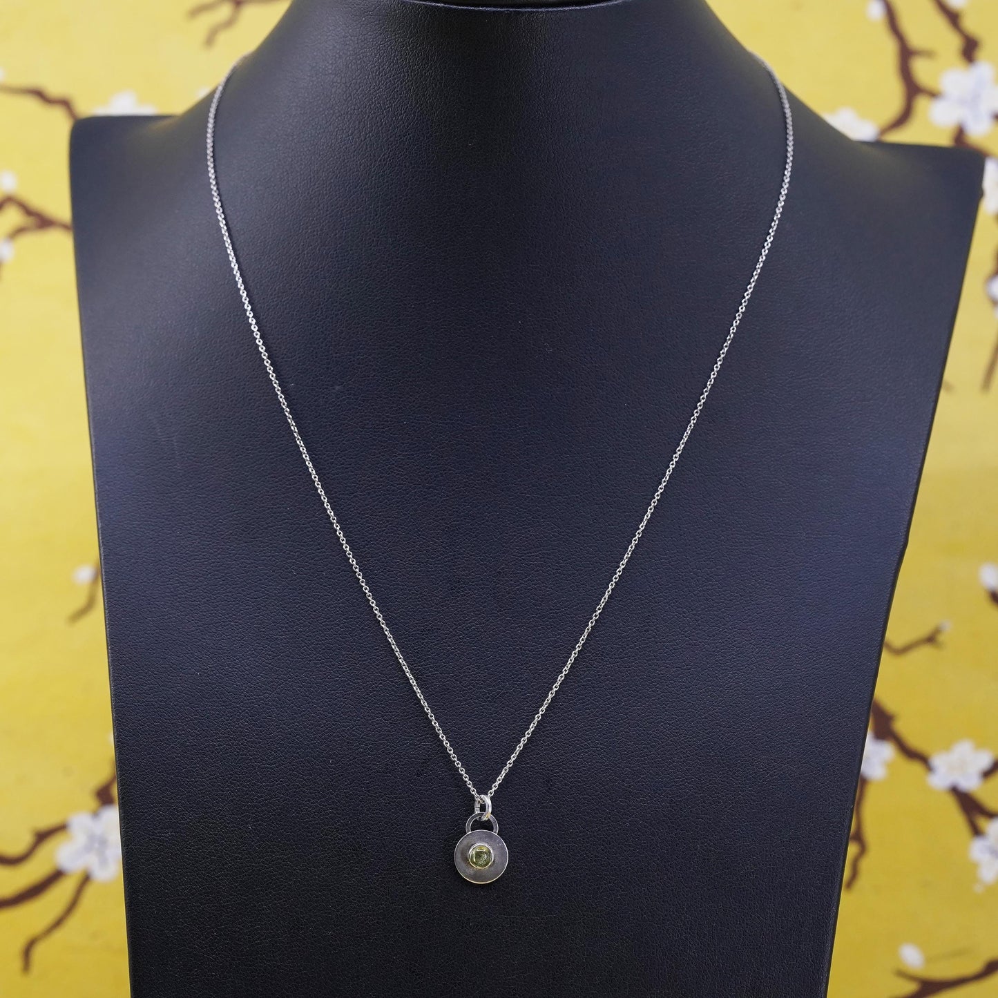 18” 1mm, Vintage Sterling silver necklace, 925 circle chain with peridot