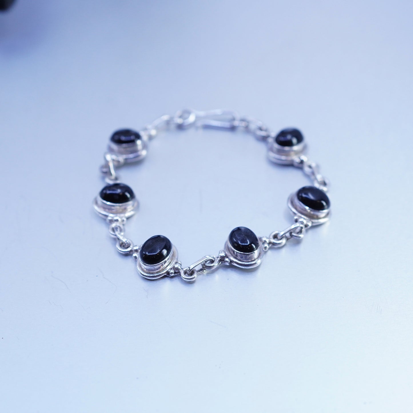7”, Vintage mexico sterling 925 silver handmade bracelet with black onyx inlay