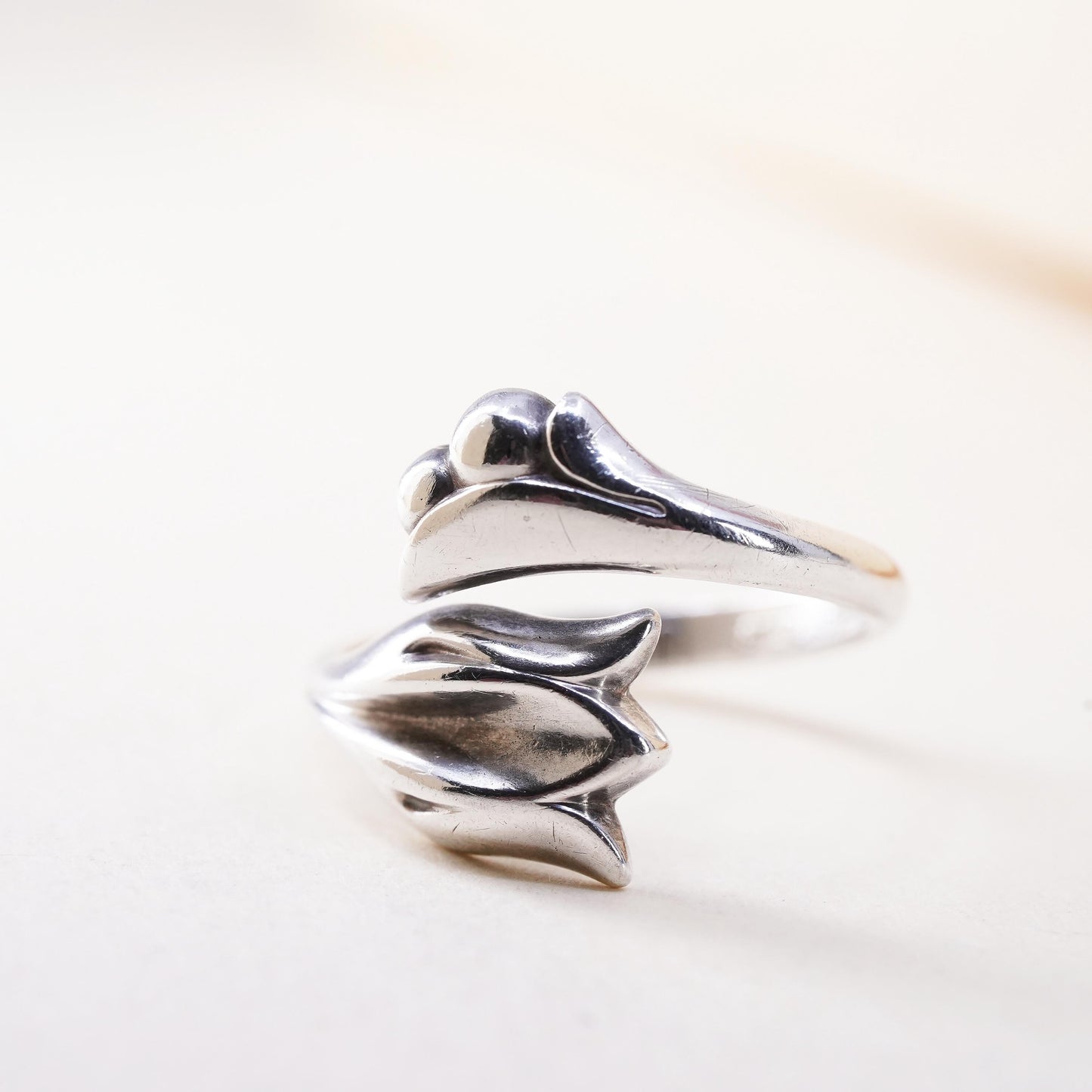 Adjustable, Spanish sterling silver statement ring, 925 tulip flower wrap band