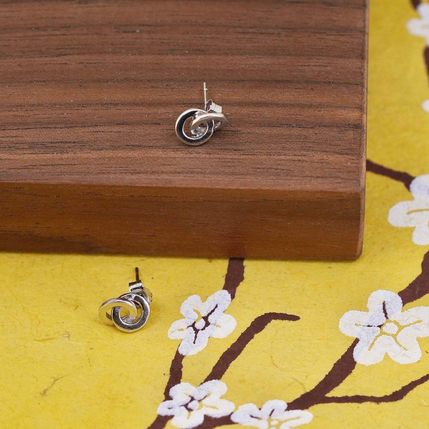 vintage Sterling silver handmade earrings, 925 entwined studs