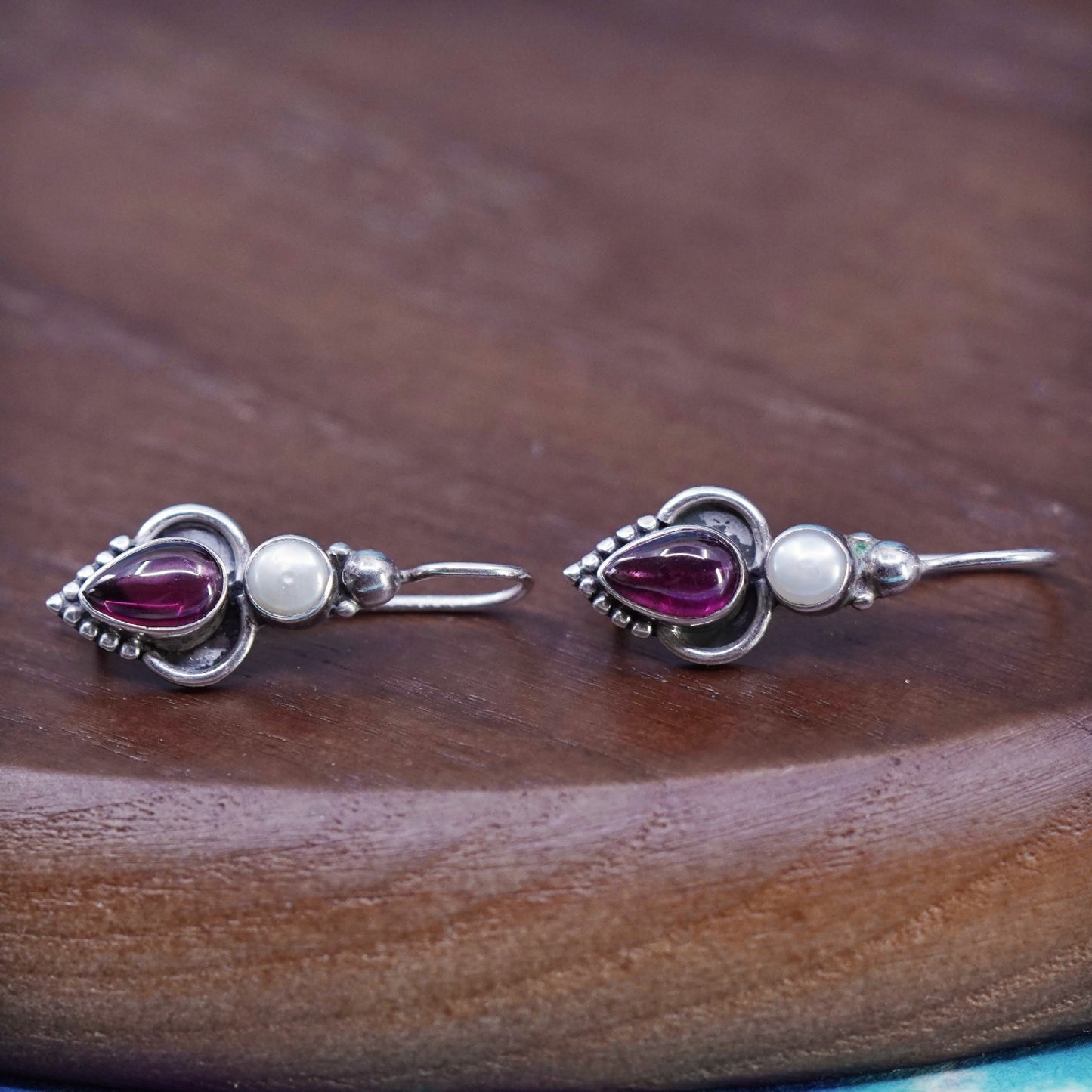 Vintage Sterling silver 925 handmade earrings with teardrop garnet and pearl