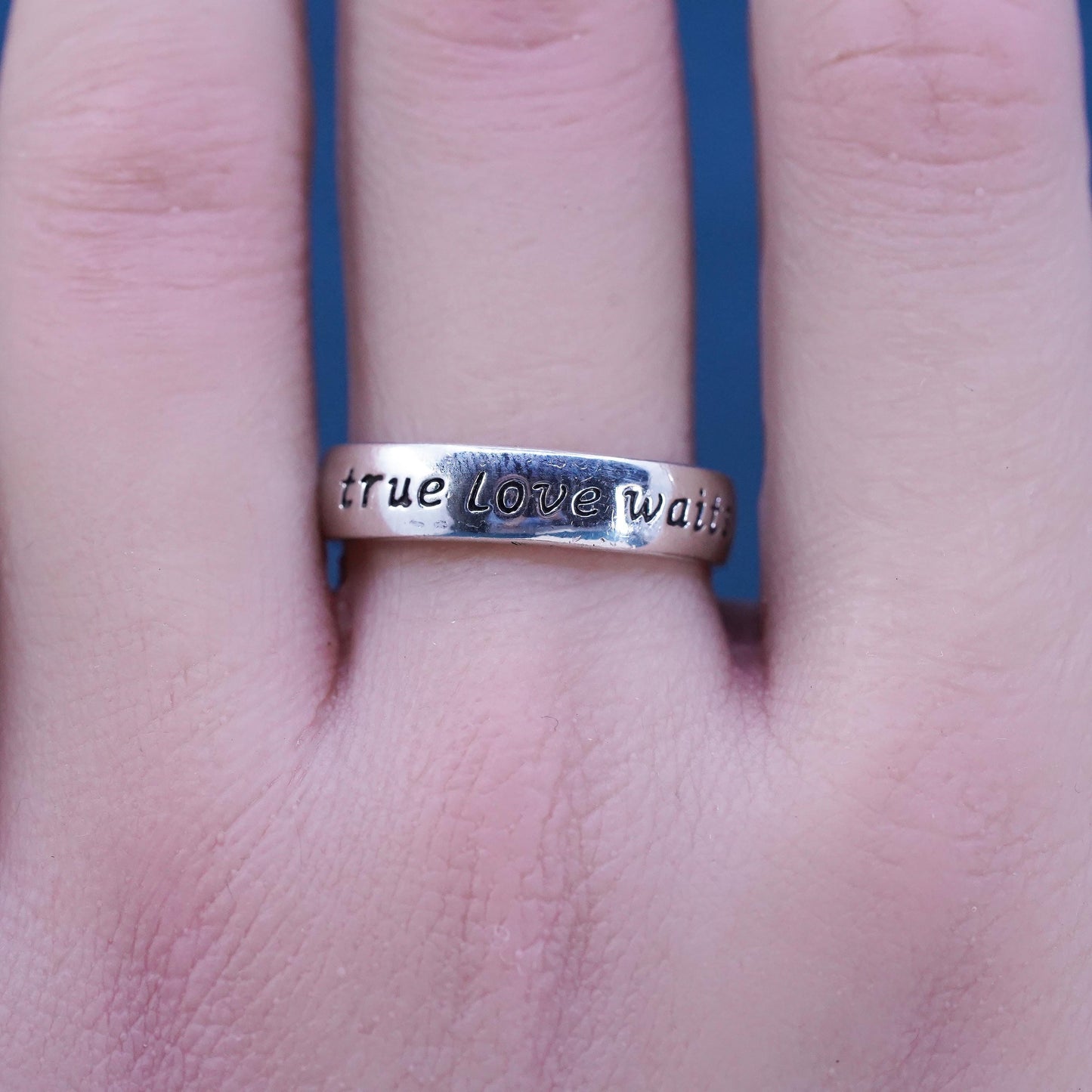 Size 8, vintage Sterling silver prayer ring, 925 band engraved "true love waits