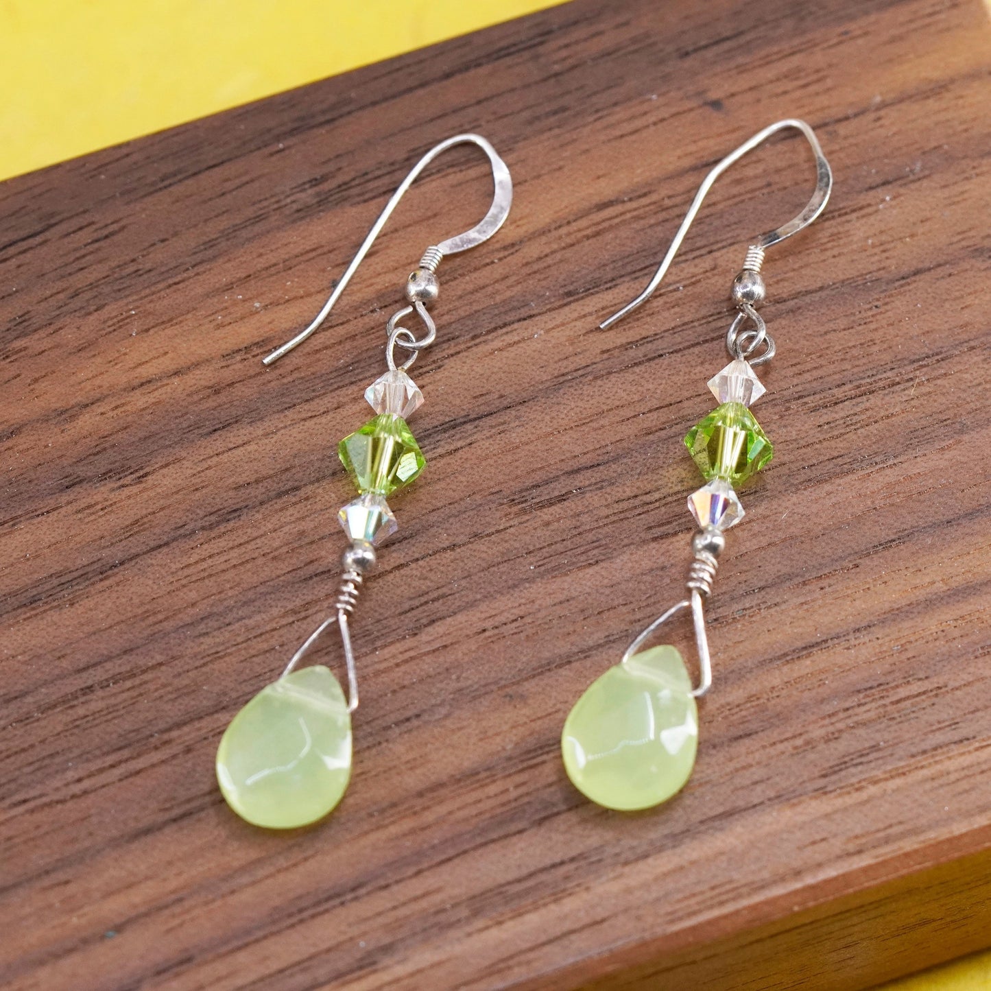 vintage Sterling 925 silver earrings with teardrop jade