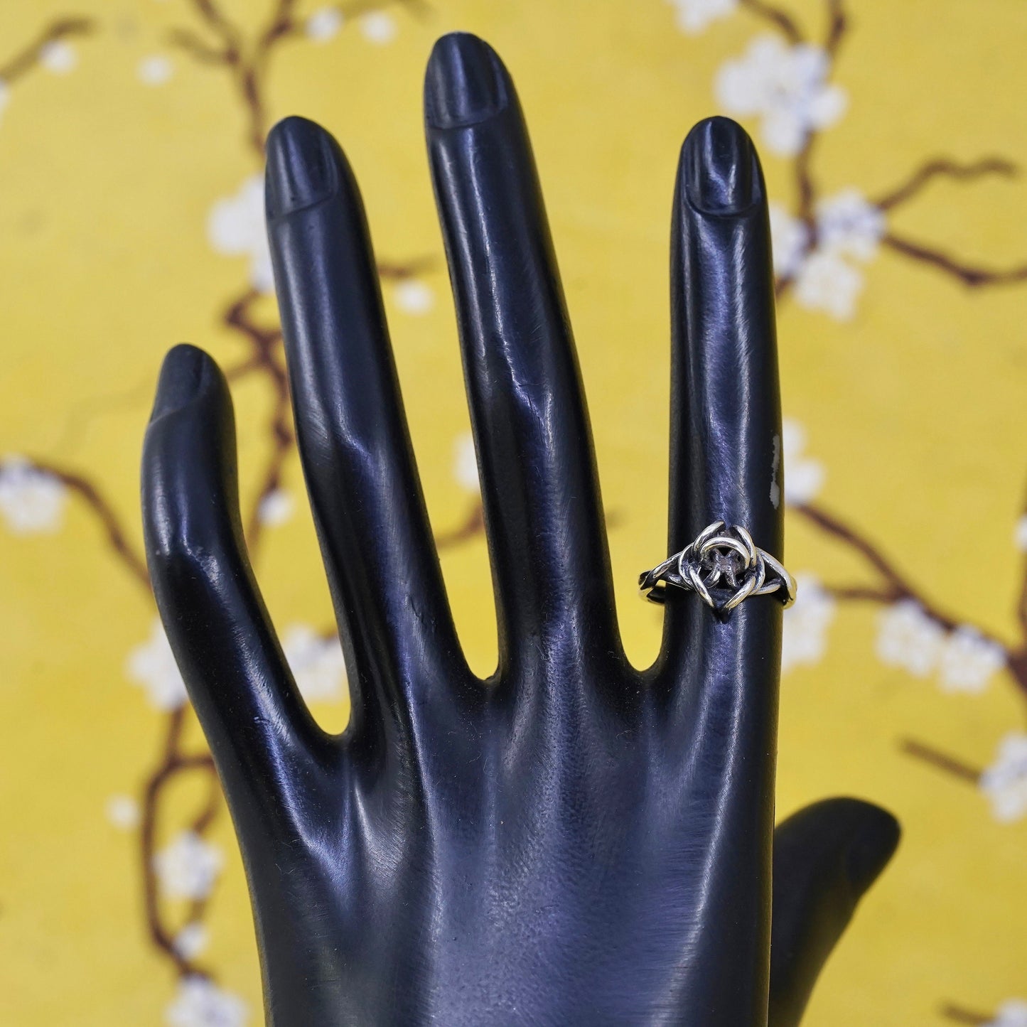 Size 6, vintage Sterling silver handmade knot ring, 925 wired band