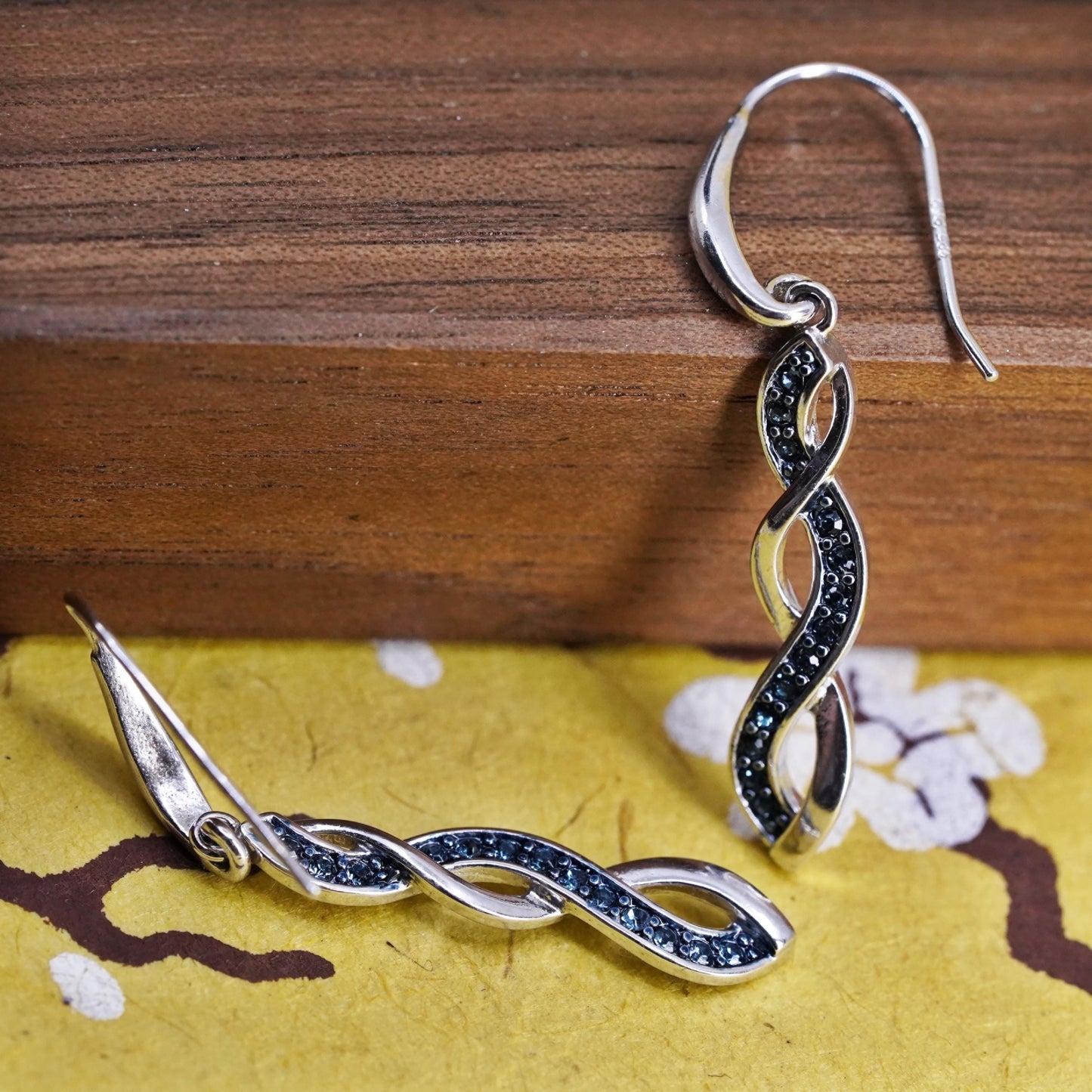 Vintage Sterling 925 silver handmade earrings with cluster sapphire