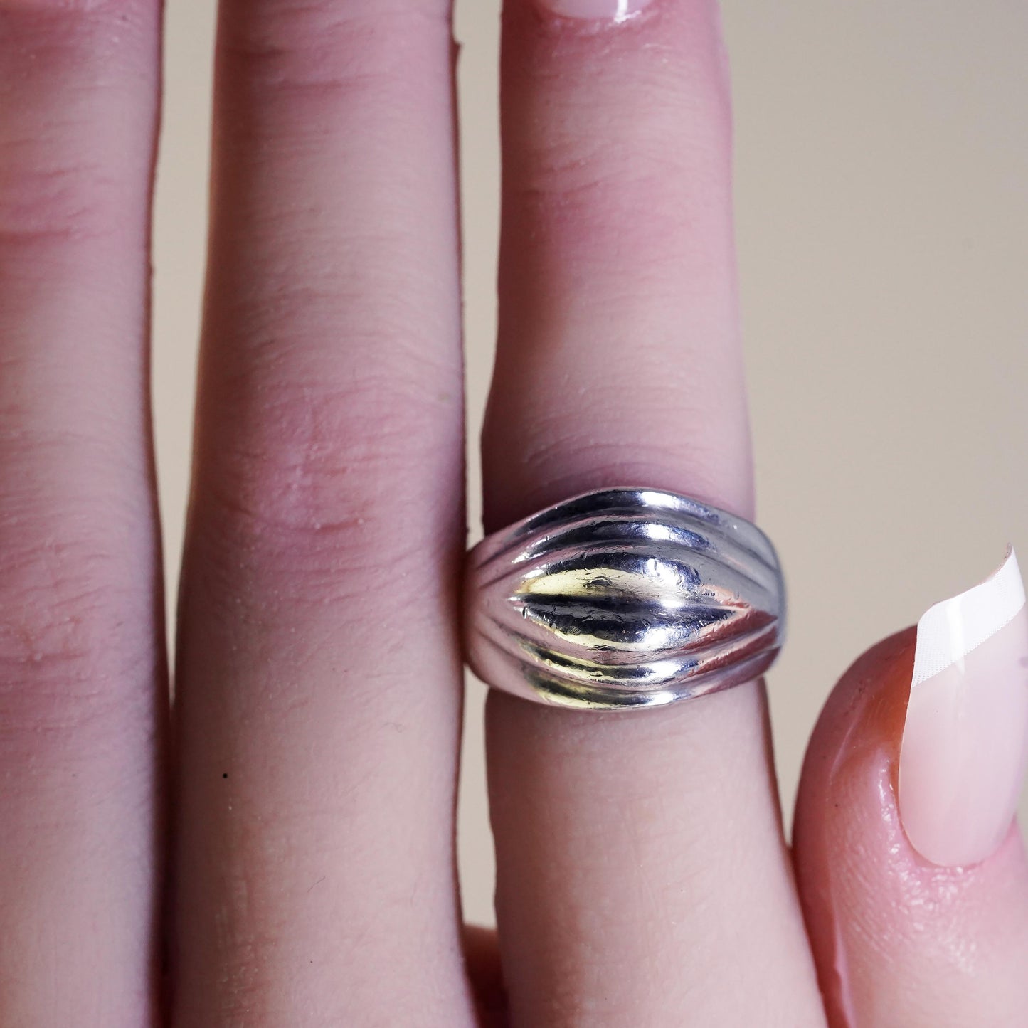 Size 6, vintage sterling silver ribbed ring, southwestern 925 band, modernist