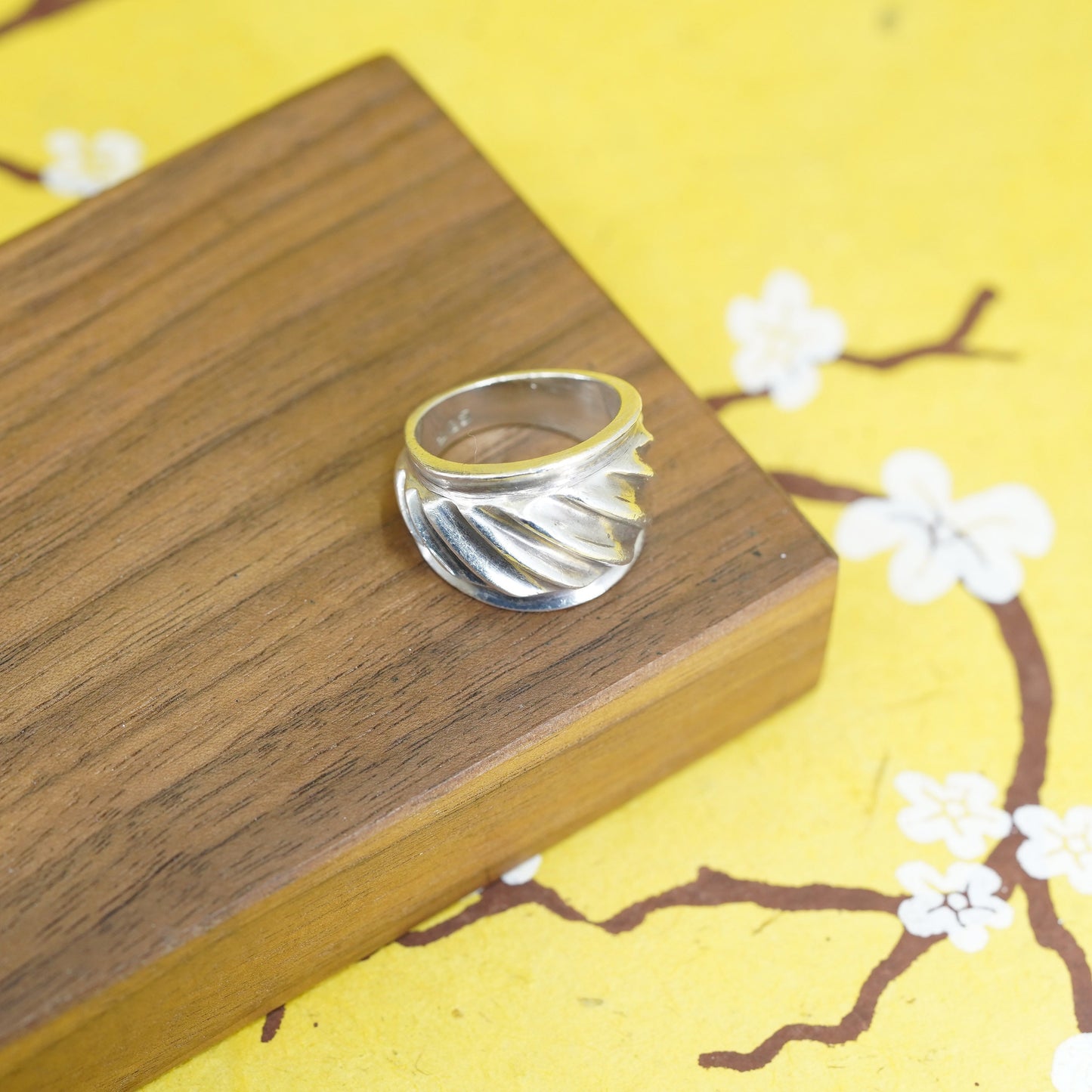 Size 7.25, Mexico sterling silver handmade ring, 925 ribbed band, minimalist