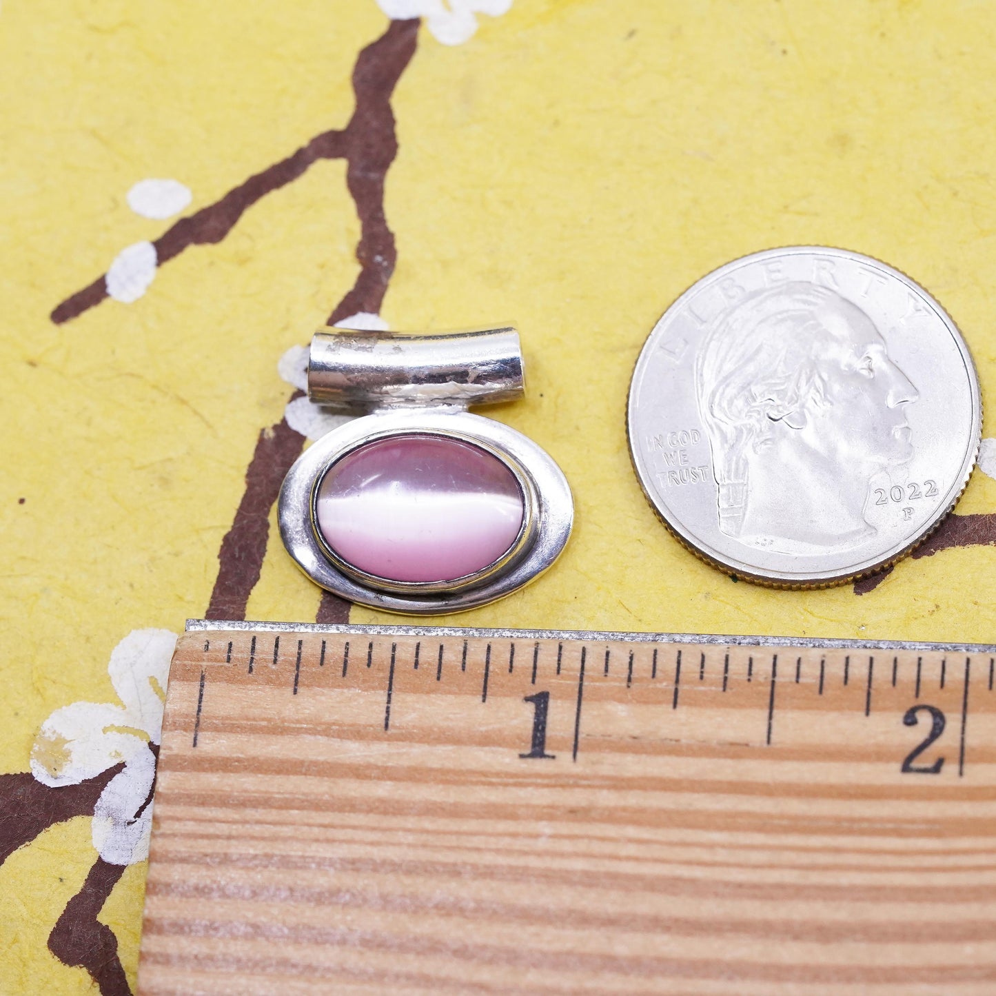 Vintage Mexican Sterling 925 silver handmade pendant pink cat’s eye pendant