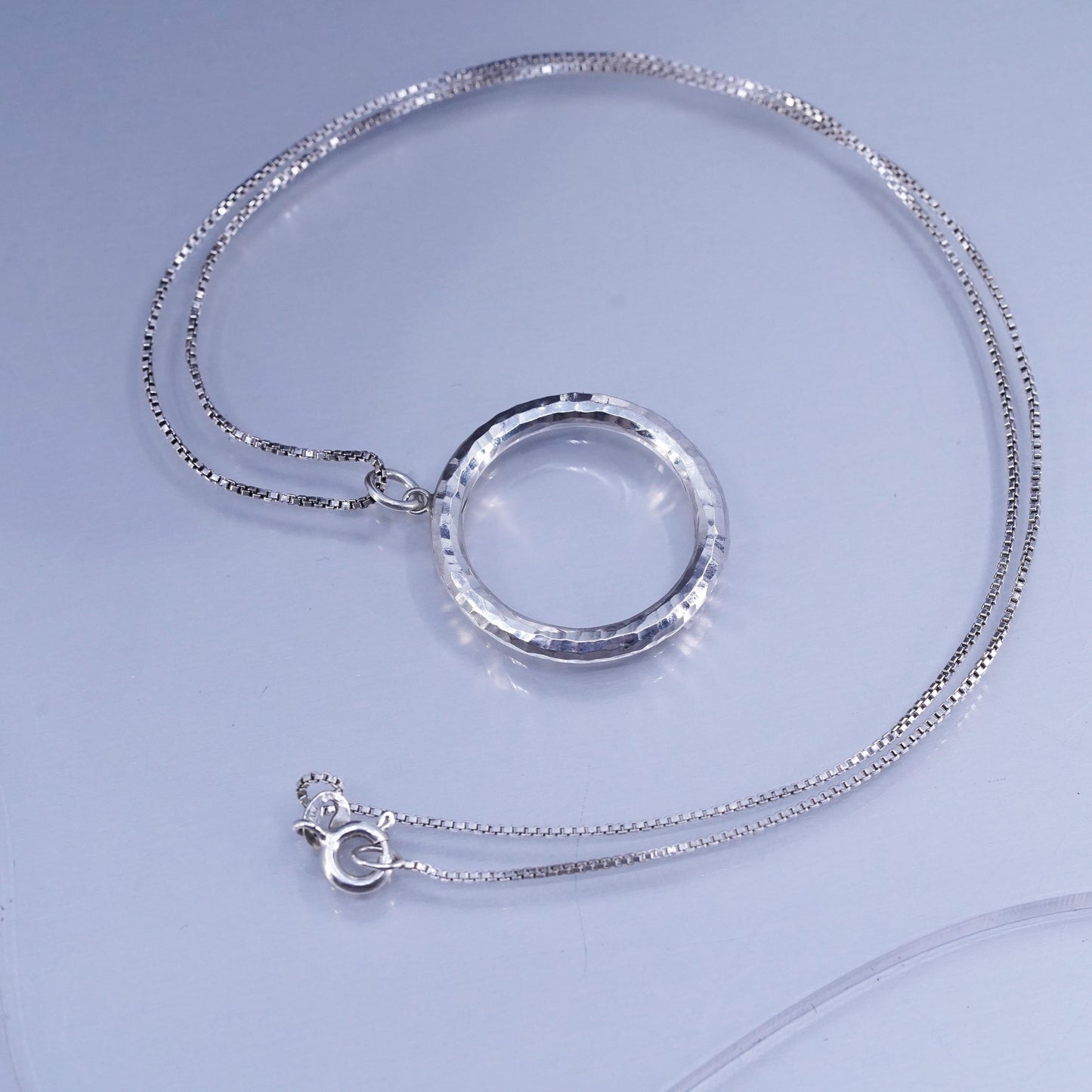 18”, vintage Sterling 925 silver box chain necklace w/ hammered circle pendant