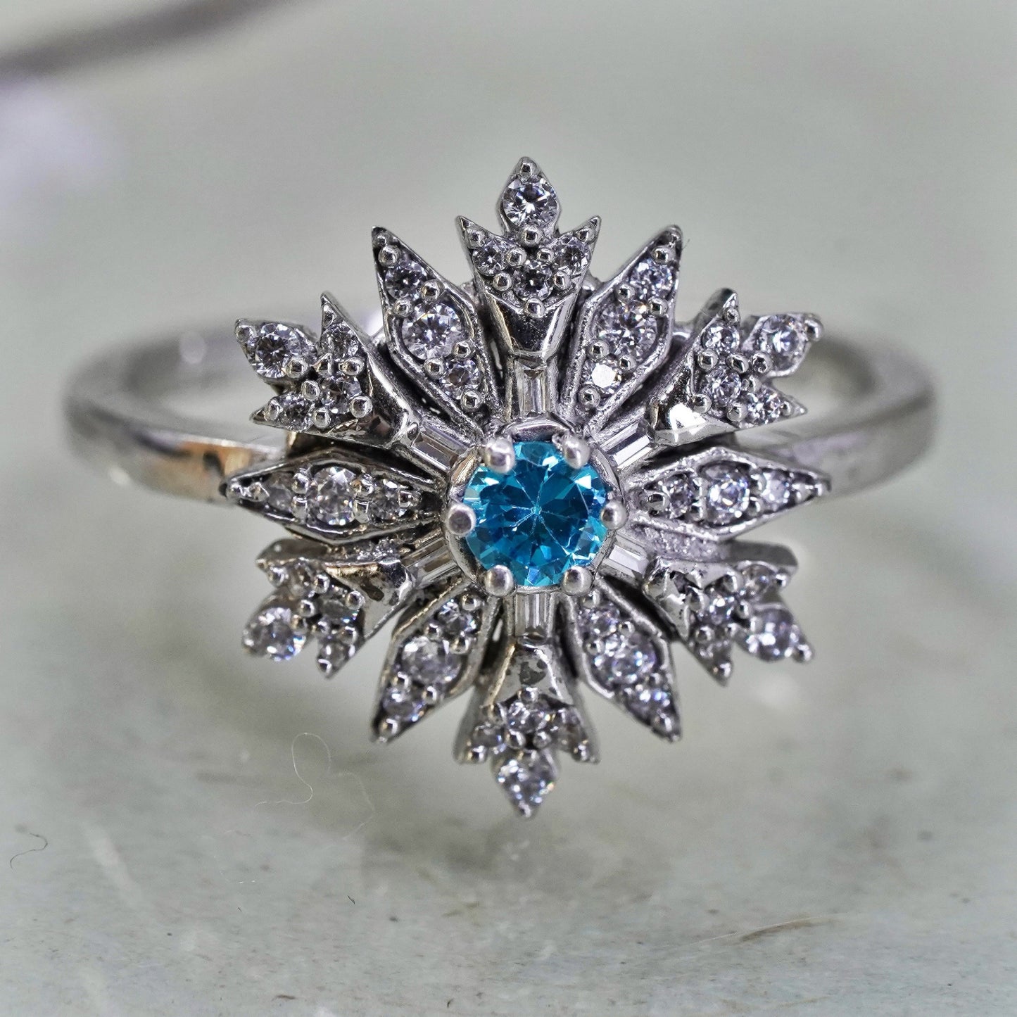 Size 8.75, 925 Sterling silver snowfalke ring with CZ cluster, engagement ring