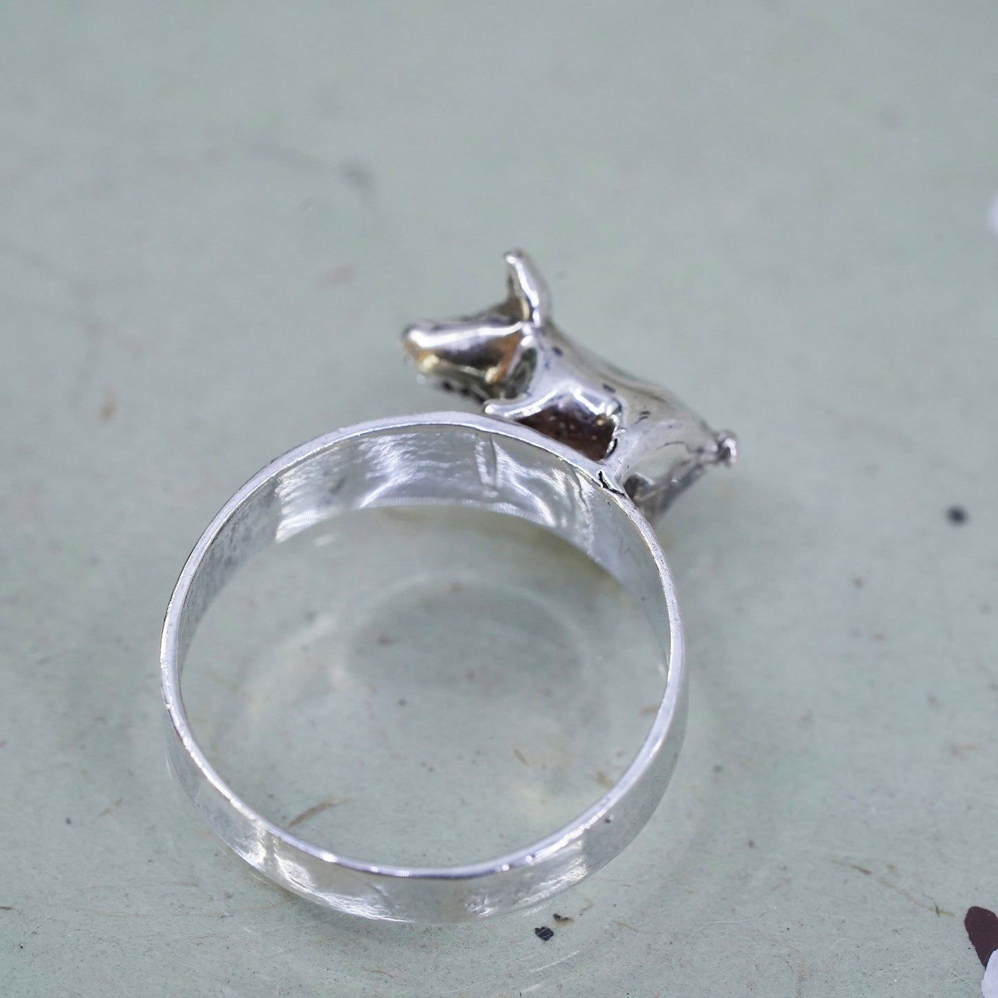 Size 8, vintage southwestern sterling silver handmade ring. 925 pig band