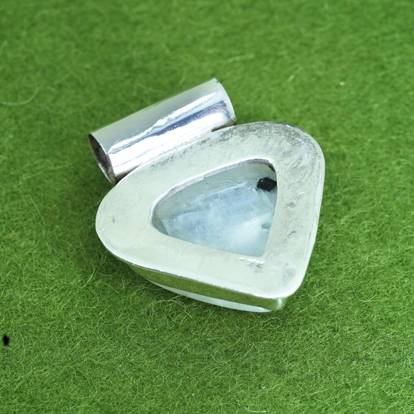 Vintage Mexican Sterling 925 silver handmade pendant with triangular moonstone