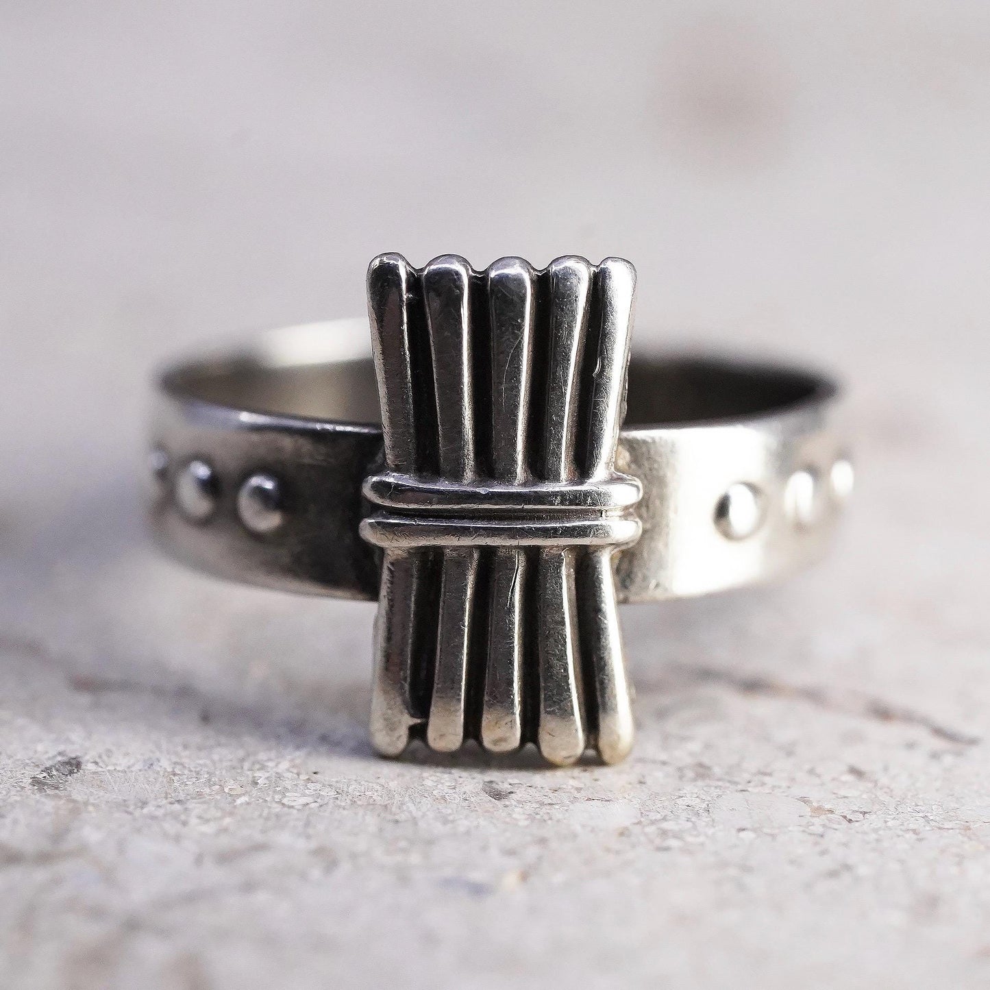 Size 3.5, Vintage Campfire Girls Wood Gathering Sterling Silver 925 Ring