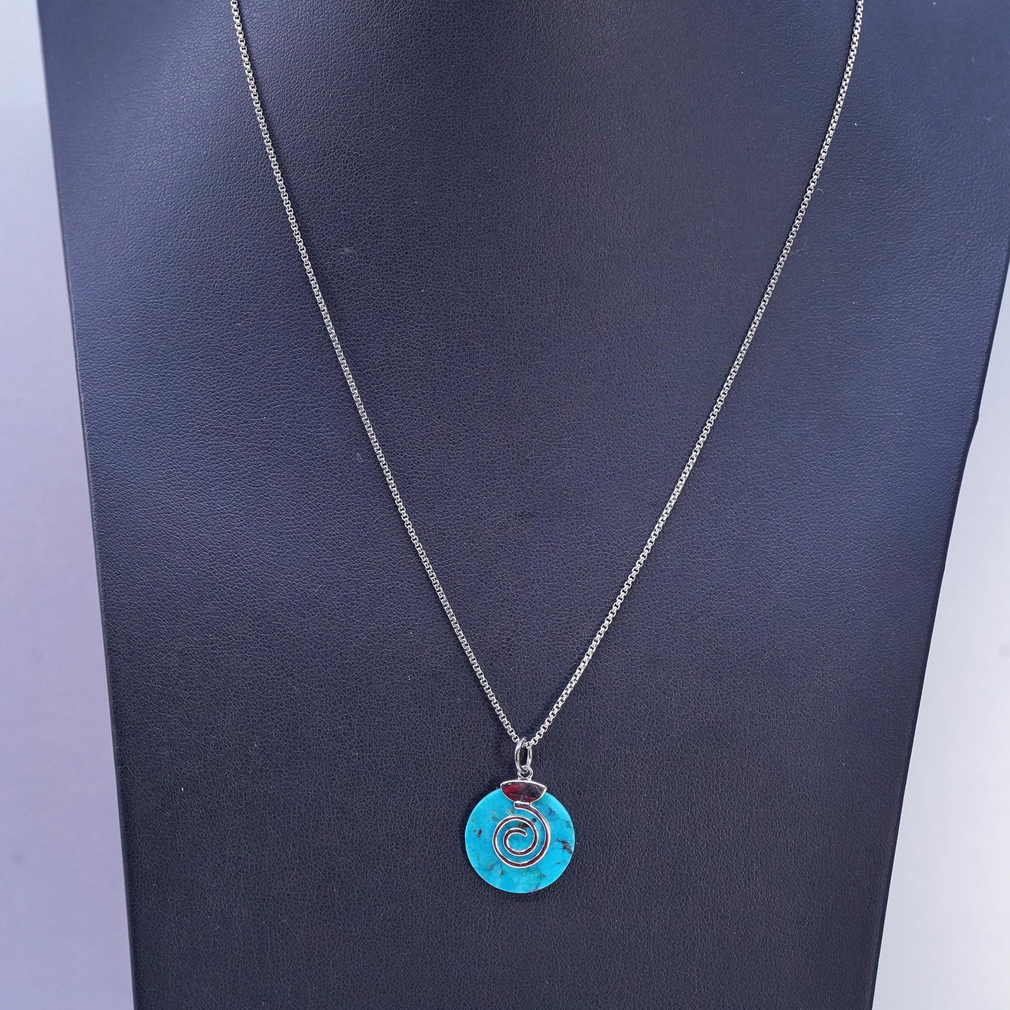 18", vintage Sterling 925 silver box necklace with turquoise circle pendant