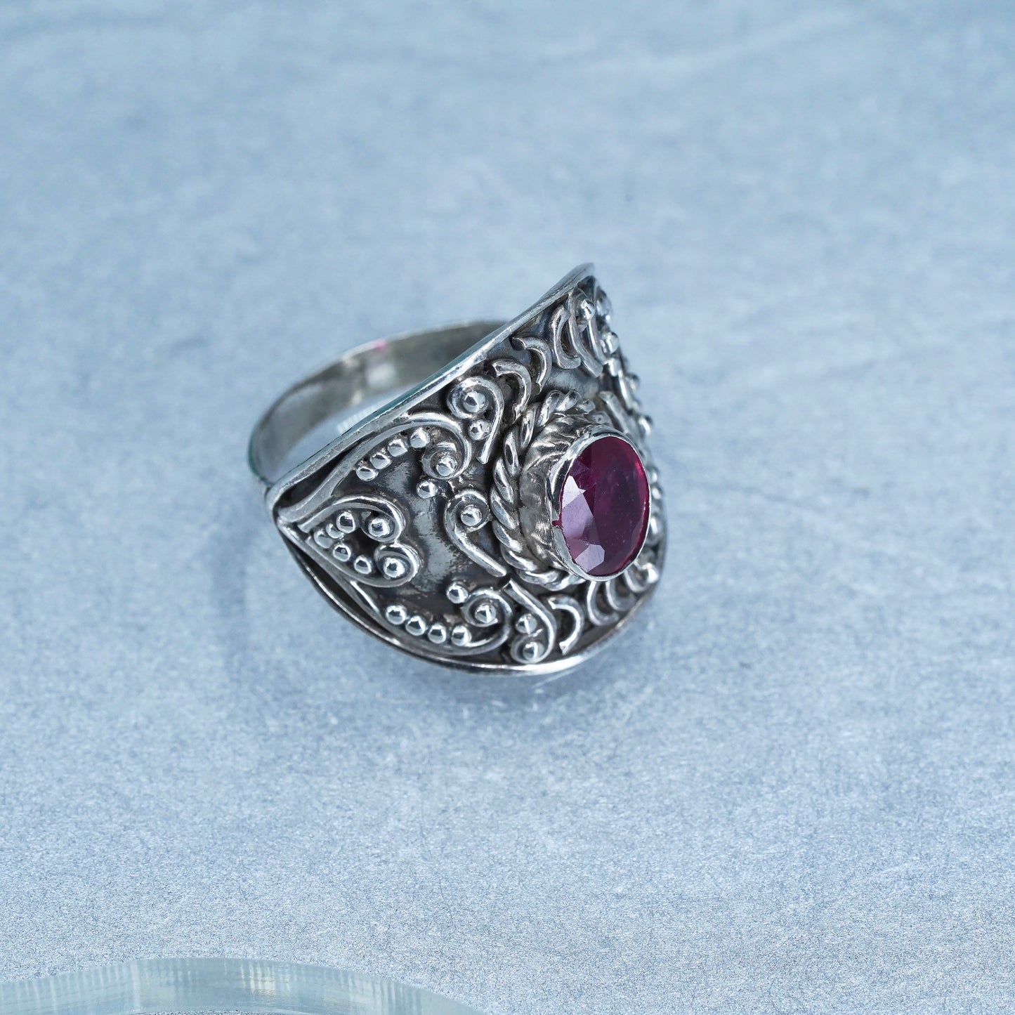 Size 8.25, vintage Sterling 925 silver handmade bali ring with ruby