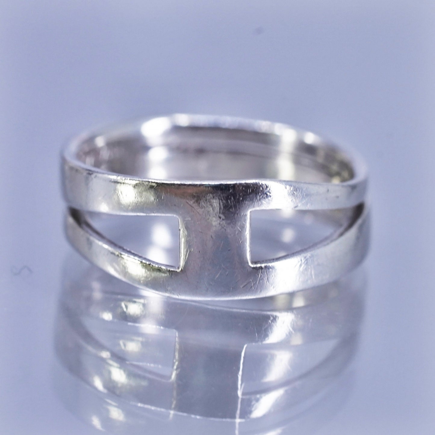 Size 7, vintage southwestern Sterling 925 silver wedding ring, band