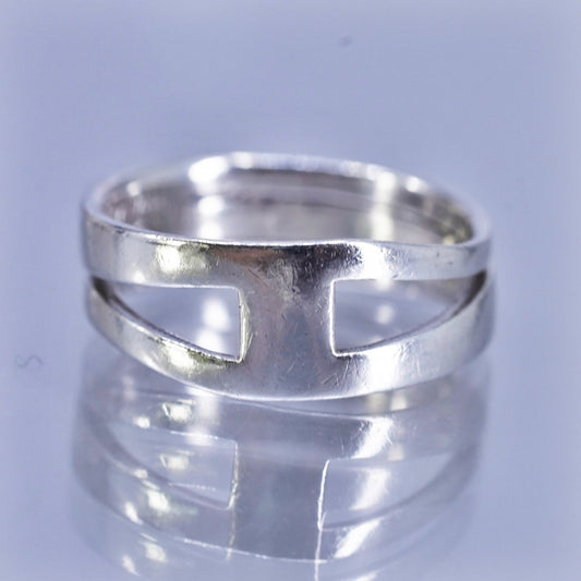 Size 7, vintage southwestern Sterling 925 silver wedding ring, band