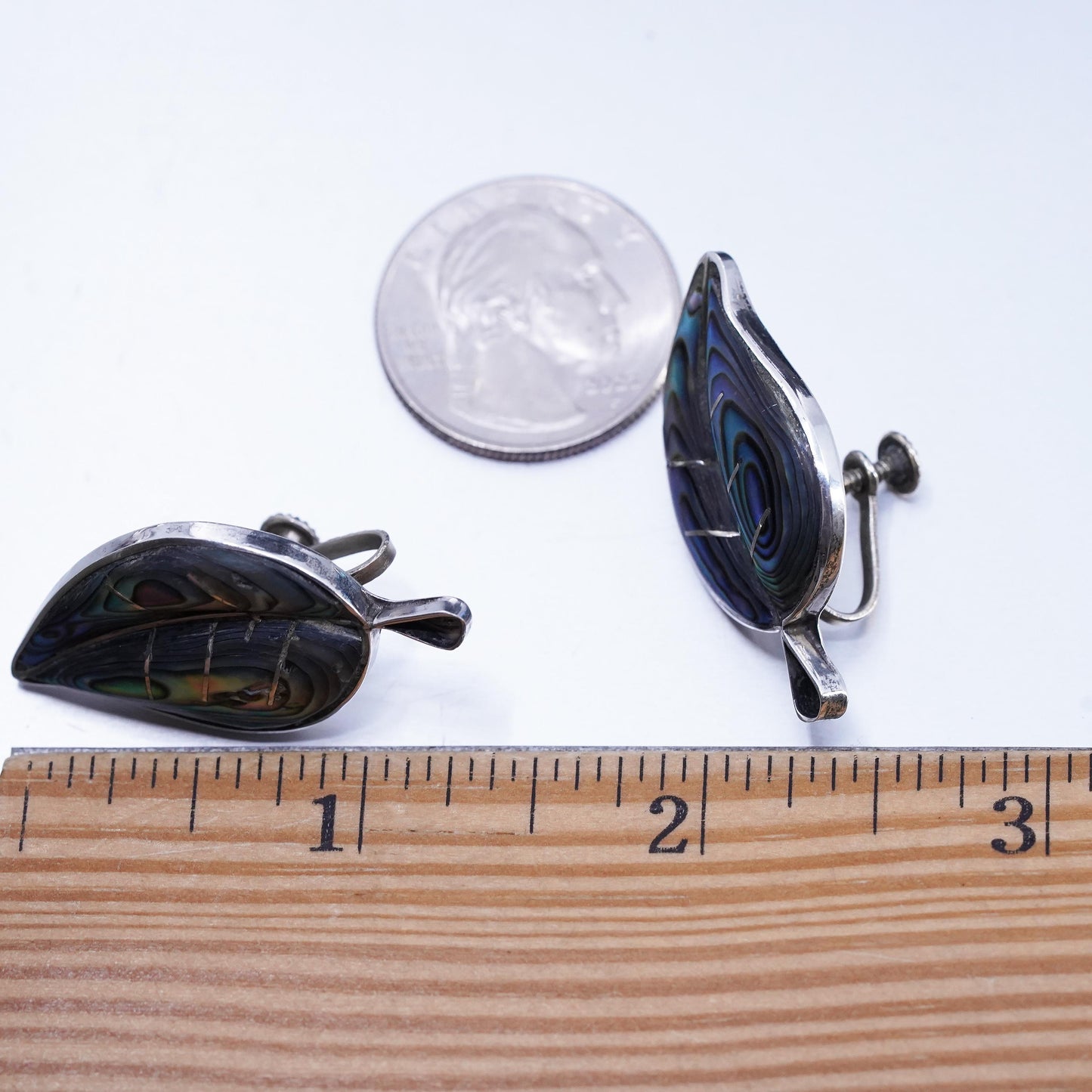 vtg Mexican PA Sterling 925 silver handmade earrings, leaf screw back abalone