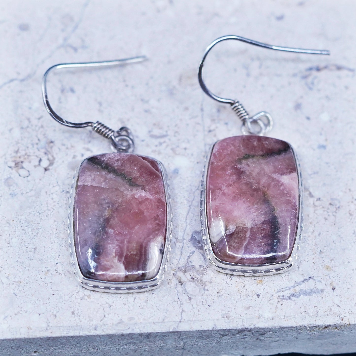 Vintage sterling 925 silver handmade earrings with rectangular agate cable
