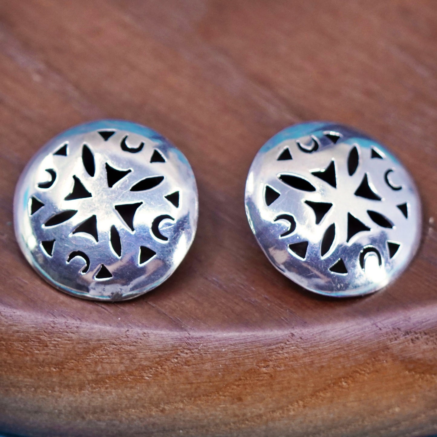 Vintage jewelry | Sterling silver handmade earrings, cutout round 925 clip on