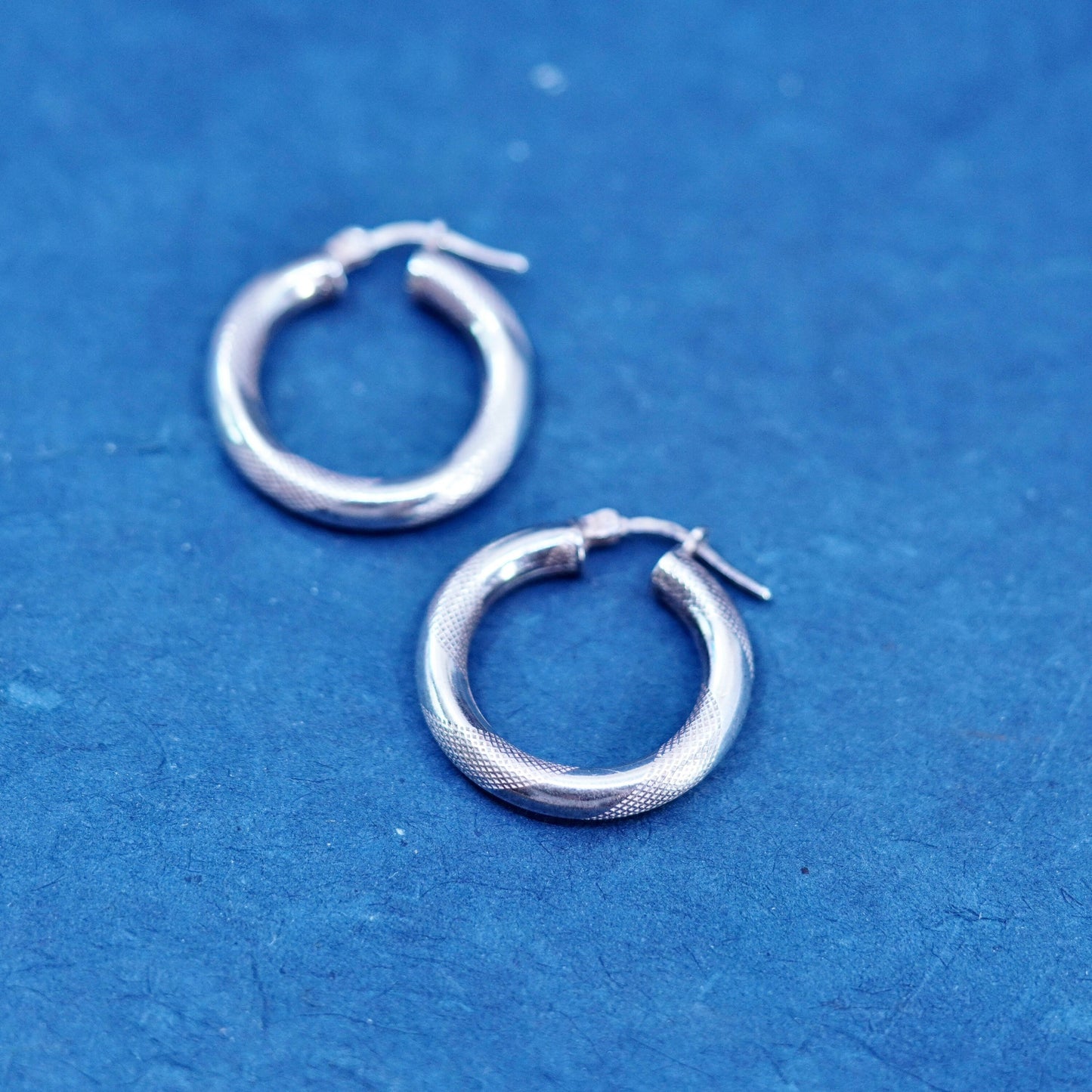 1”, two tone Italy Sterling silver handmade earrings, textured 925 hoops huggie