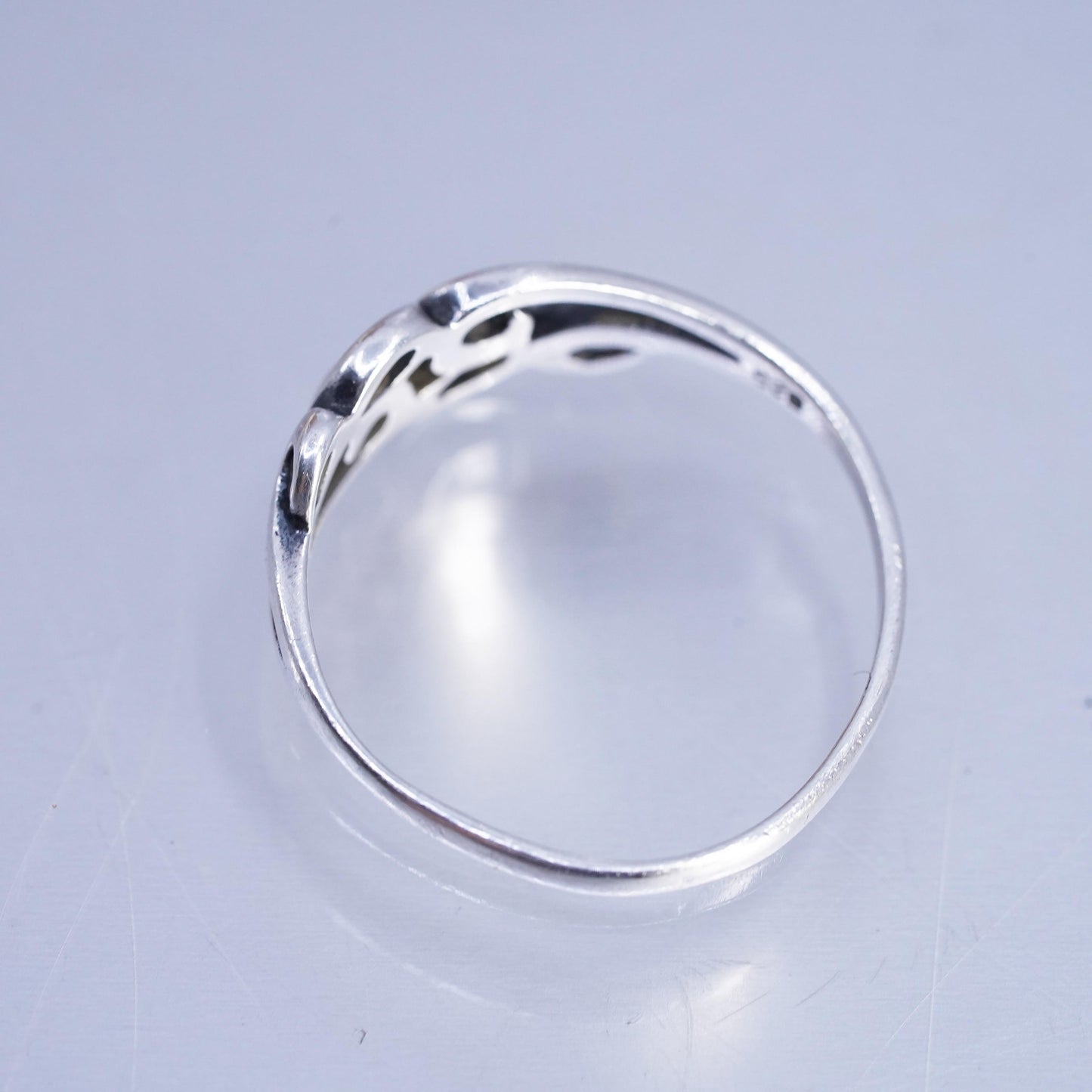 Size 8.5, vintage Sterling 925 silver handmade filigree ring